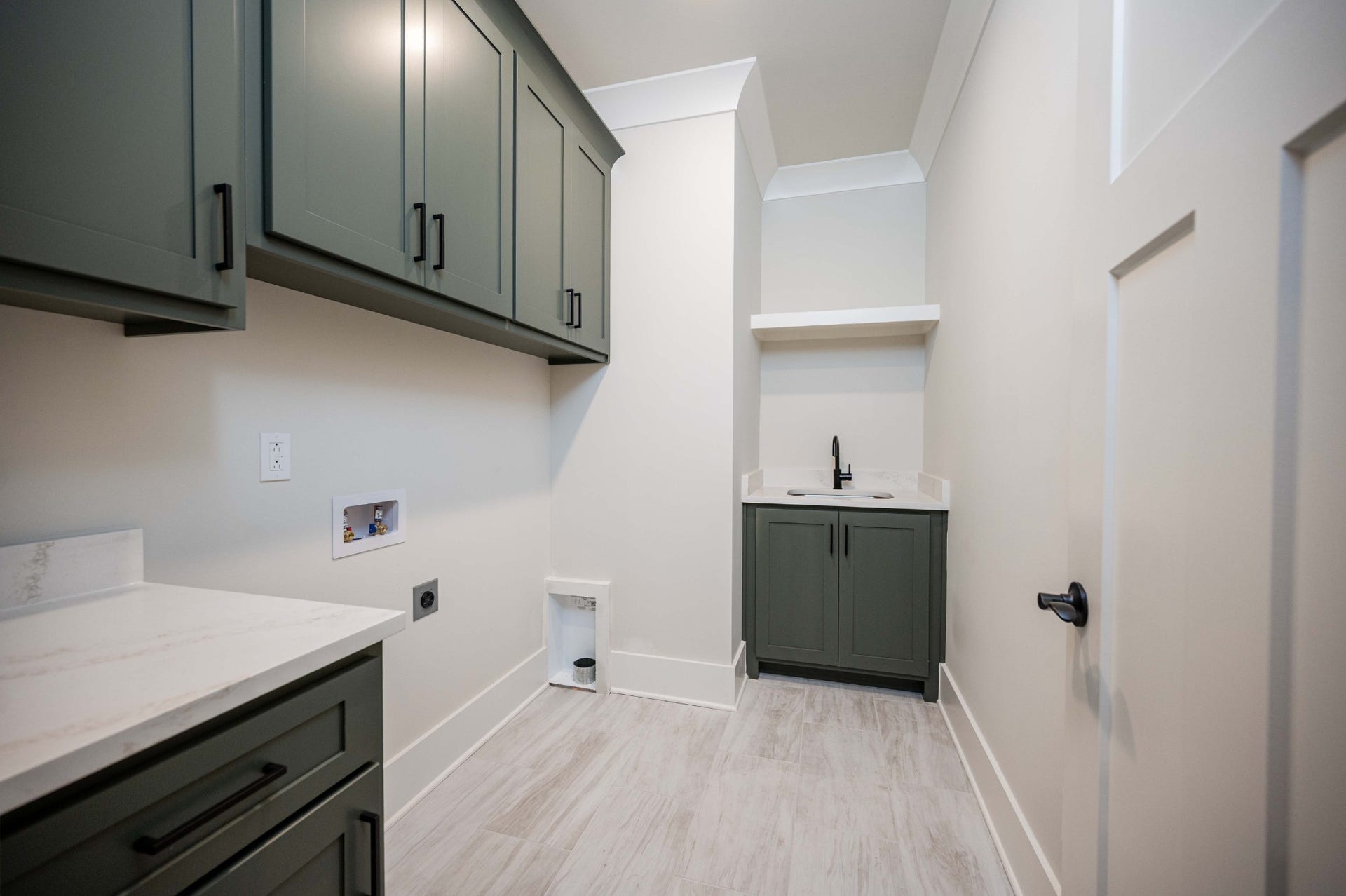 2829 Canfield Dr, Murfreesboro, TN 37128 2829 Canfield Dr, Murfreesboro, TN 37128