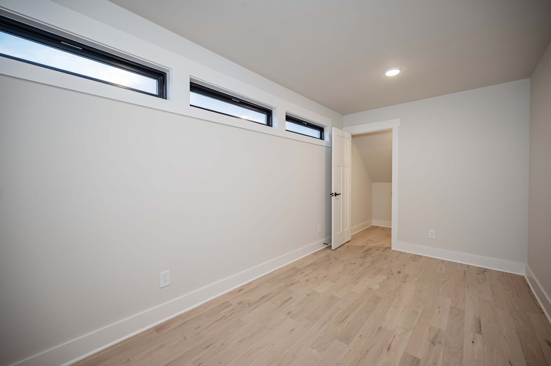 2829 Canfield Dr, Murfreesboro, TN 37128 2829 Canfield Dr, Murfreesboro, TN 37128