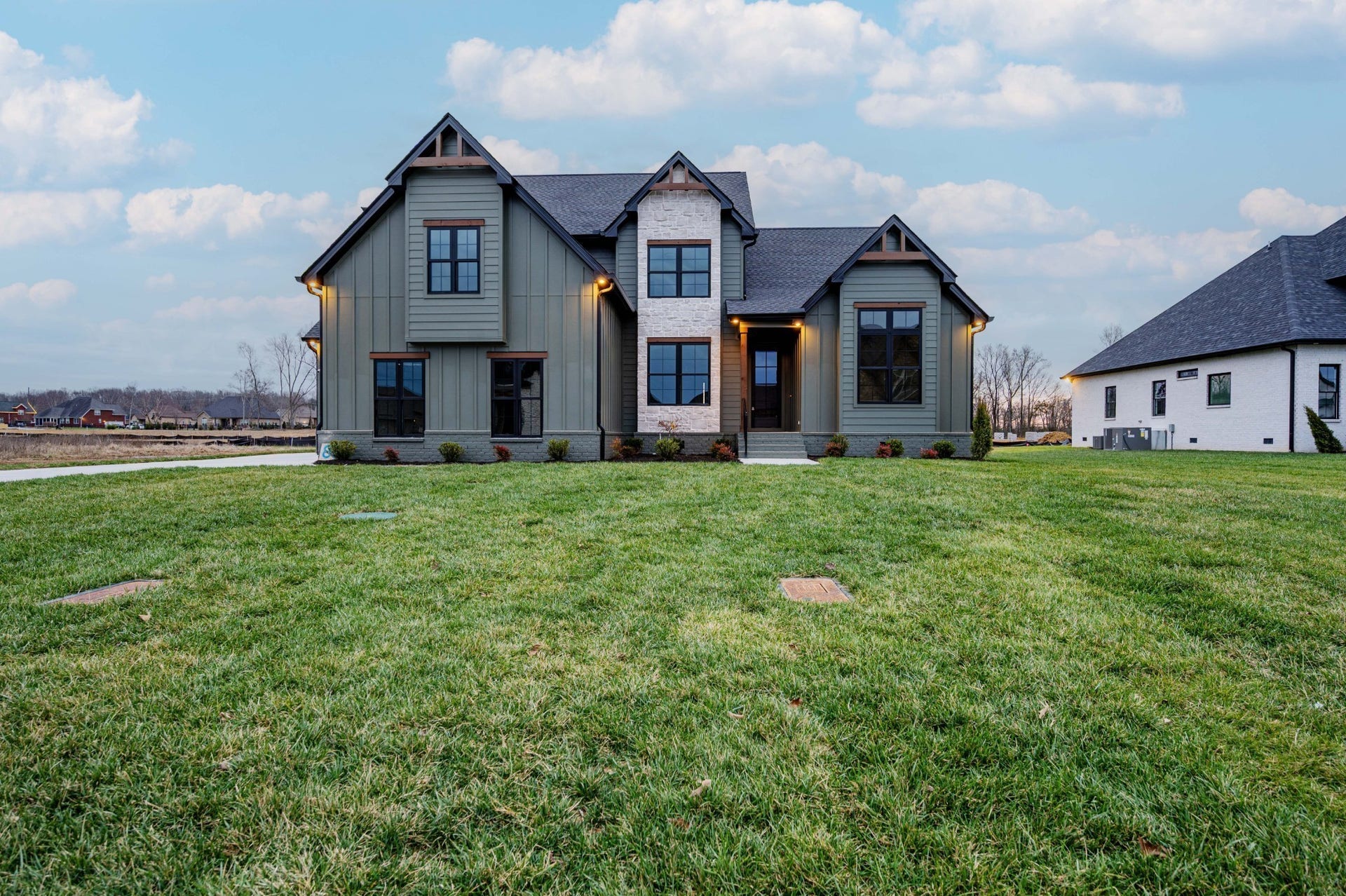 2829 Canfield Dr, Murfreesboro, TN 37128 2829 Canfield Dr, Murfreesboro, TN 37128