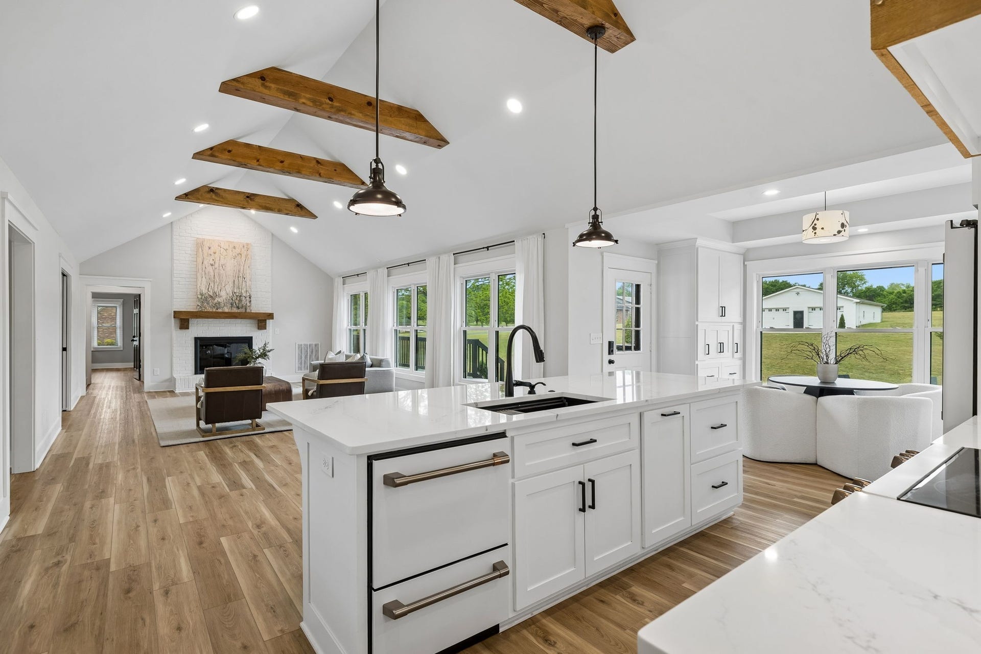 1930 Rock Springs Rd, Columbia, TN 38401 1930 Rock Springs Rd, Columbia, TN 38401
