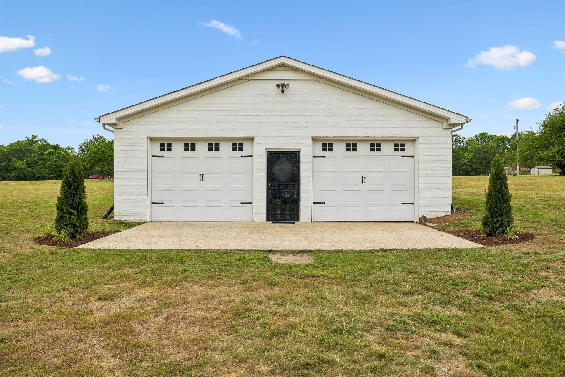 1930 Rock Springs Rd, Columbia, TN 38401 1930 Rock Springs Rd, Columbia, TN 38401