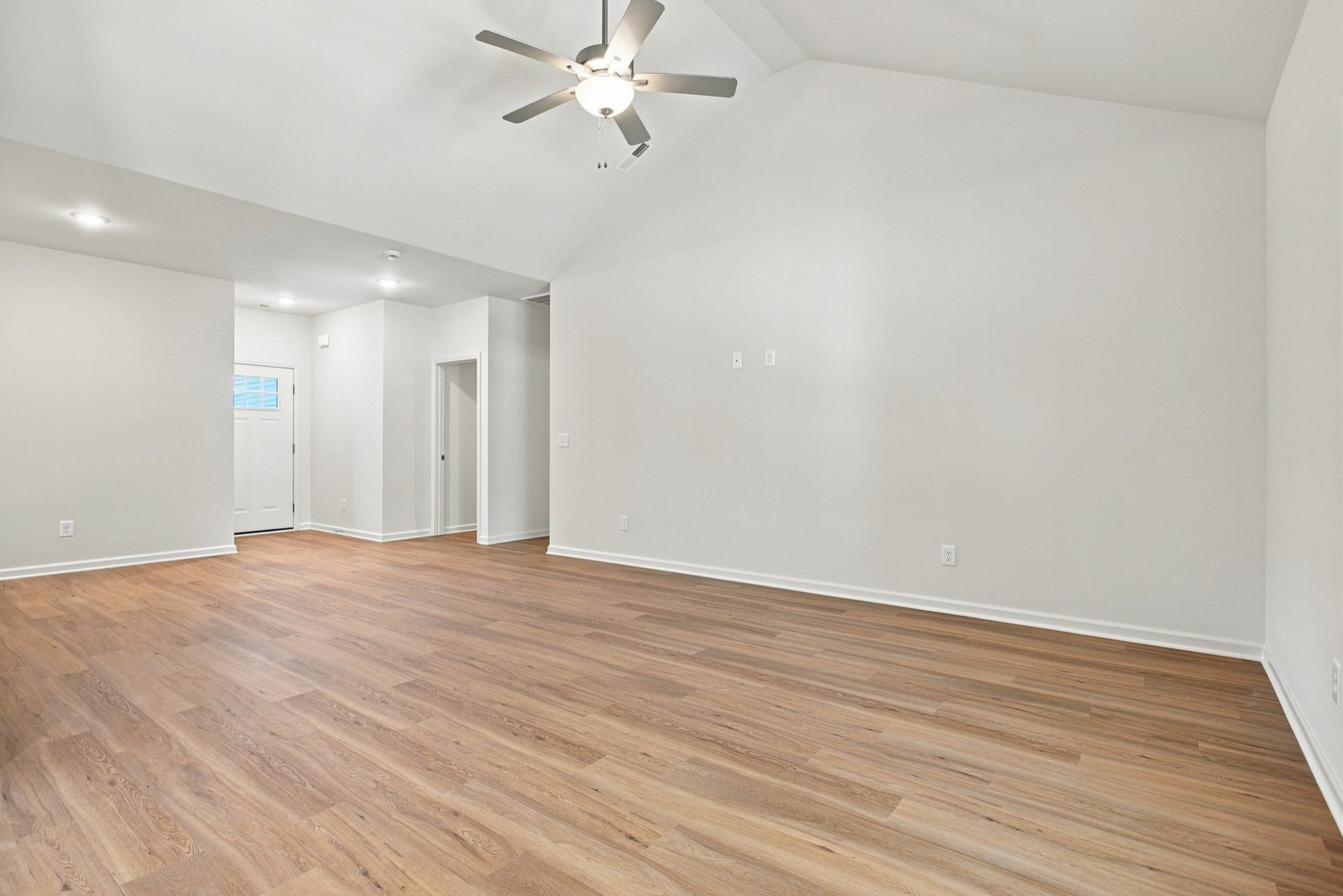 124 Centennial Lane, Columbia, TN 38401 124 Centennial Lane, Columbia, TN 38401