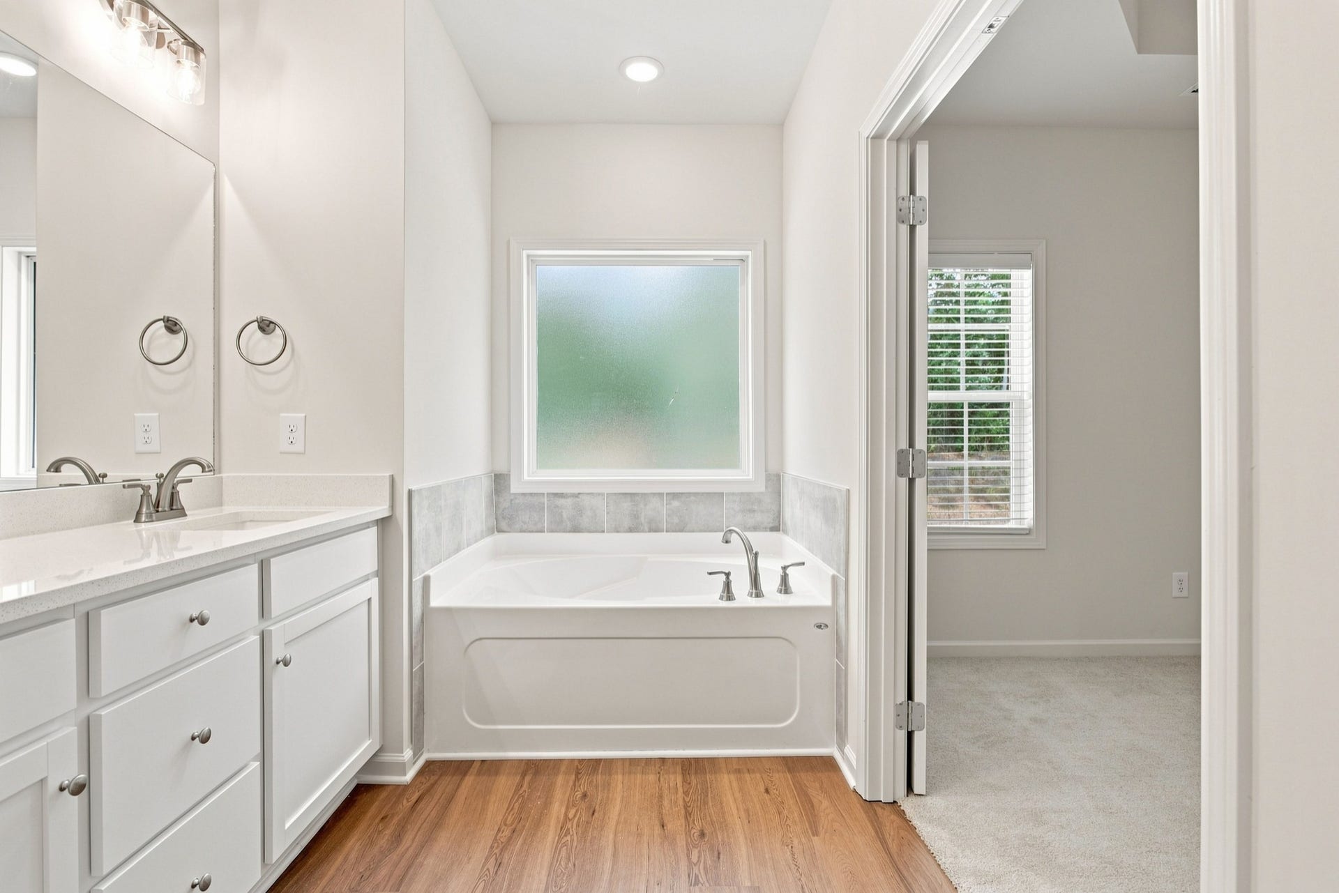 124 Centennial Lane, Columbia, TN 38401 124 Centennial Lane, Columbia, TN 38401