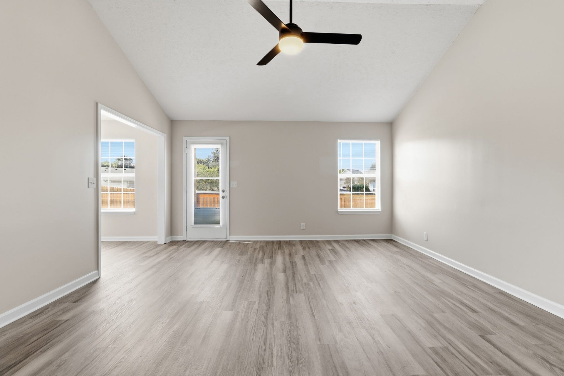 1648 Saint Andrews Dr, Murfreesboro, TN 37128 1648 Saint Andrews Dr, Murfreesboro, TN 37128
