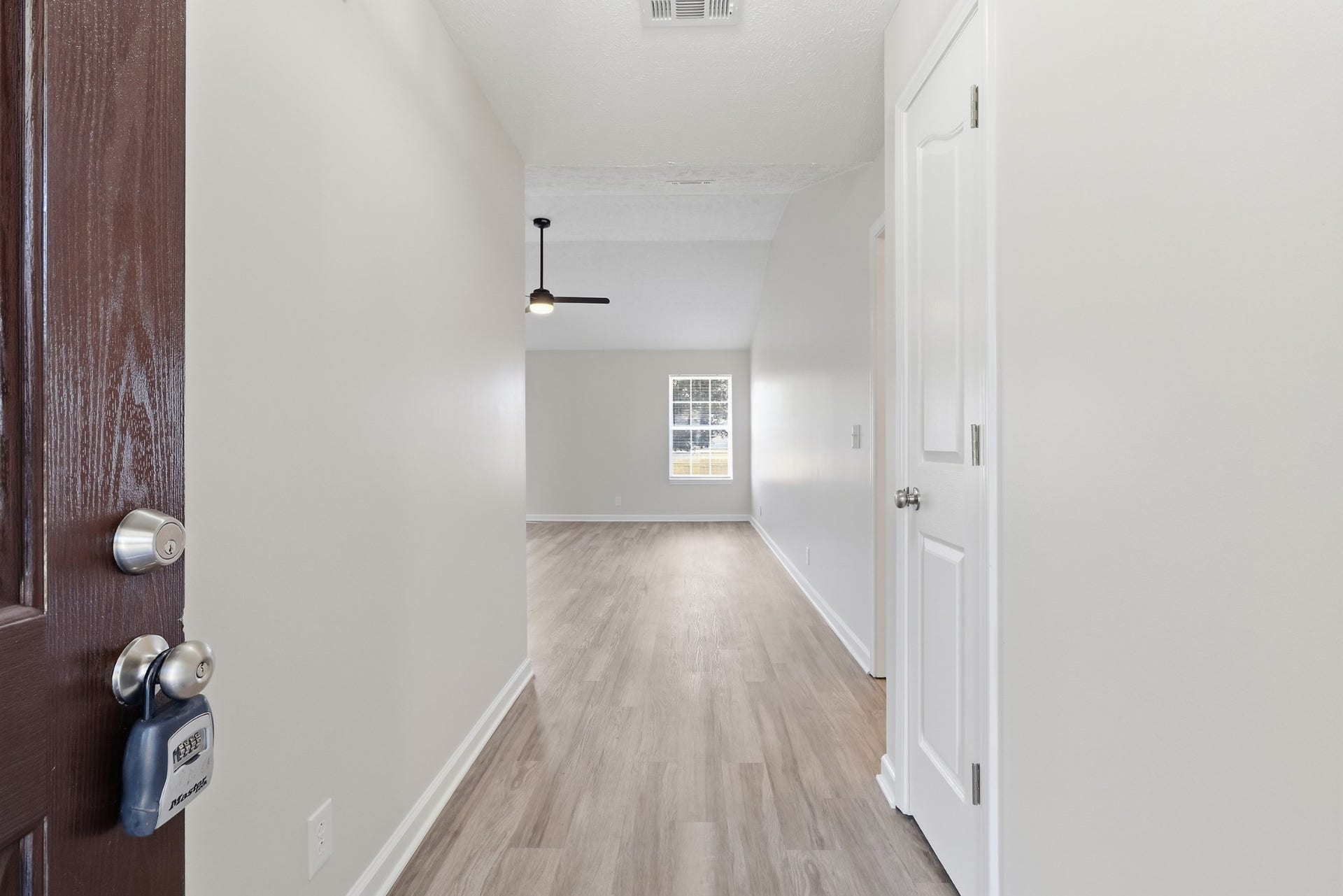 1648 Saint Andrews Dr, Murfreesboro, TN 37128 1648 Saint Andrews Dr, Murfreesboro, TN 37128