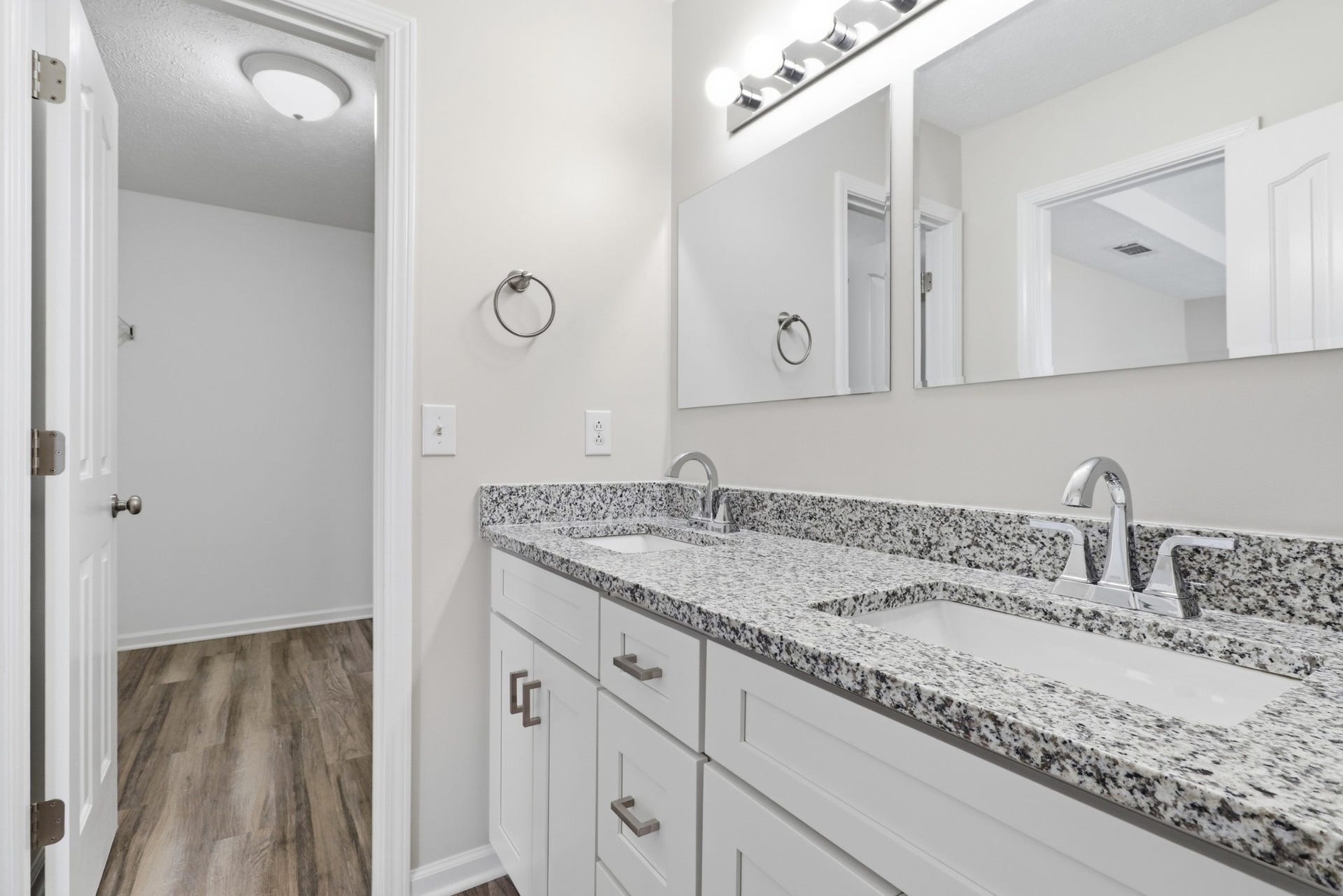 1648 Saint Andrews Dr, Murfreesboro, TN 37128 1648 Saint Andrews Dr, Murfreesboro, TN 37128