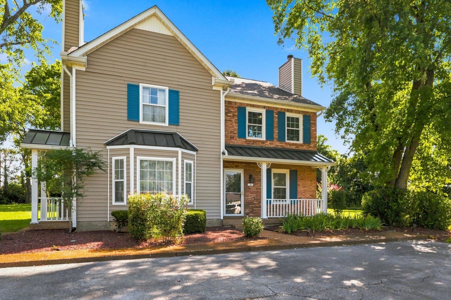 Property photo for 210 Yarmouth Ct, Franklin, TN