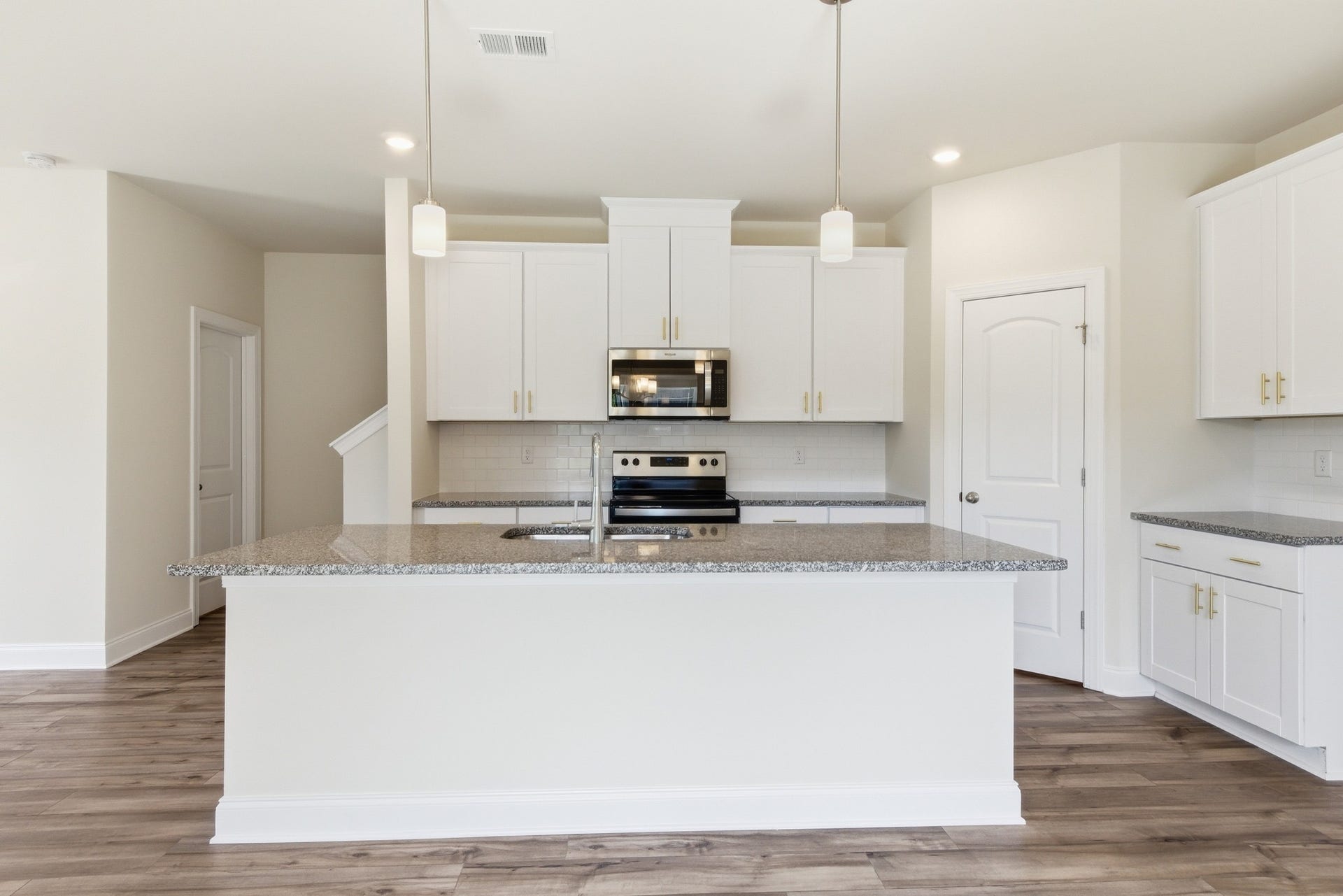862 Longleaf Ln, Columbia, TN 38401 862 Longleaf Ln, Columbia, TN 38401