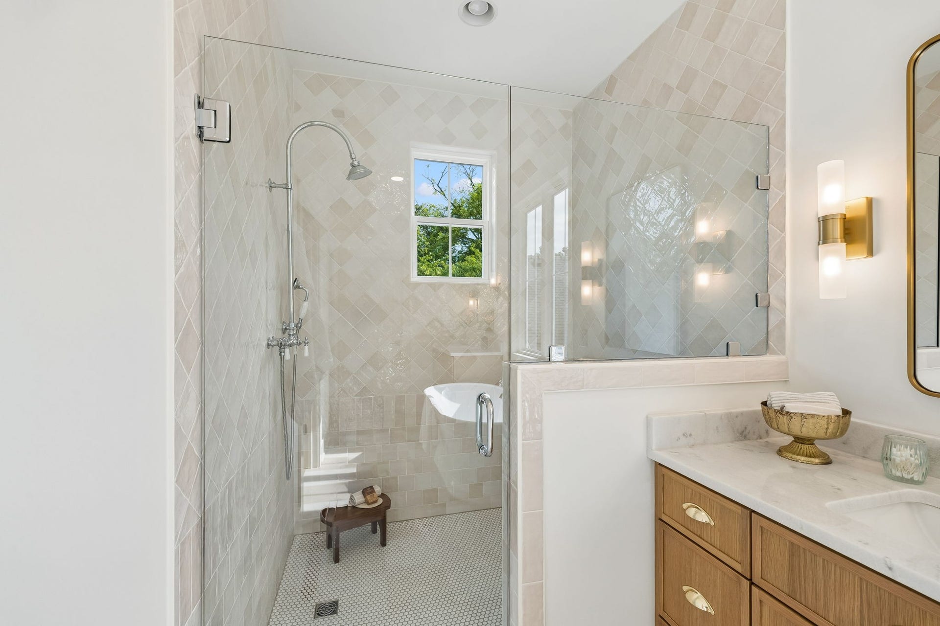 1007B Fairwin Ave, Nashville, TN 37216 1007B Fairwin Ave, Nashville, TN 37216