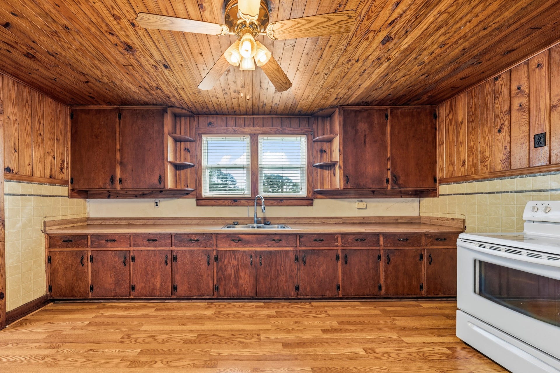 2529 Ragsdale Rd, Columbia, TN 38401 2529 Ragsdale Rd, Columbia, TN 38401