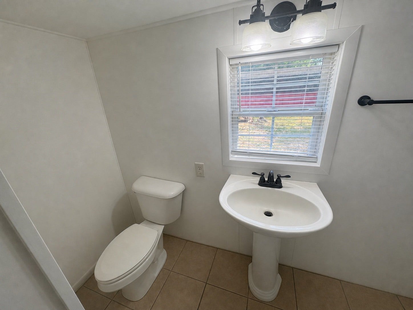 504 Greenwood Ave, Shelbyville, TN 37160 504 Greenwood Ave, Shelbyville, TN 37160