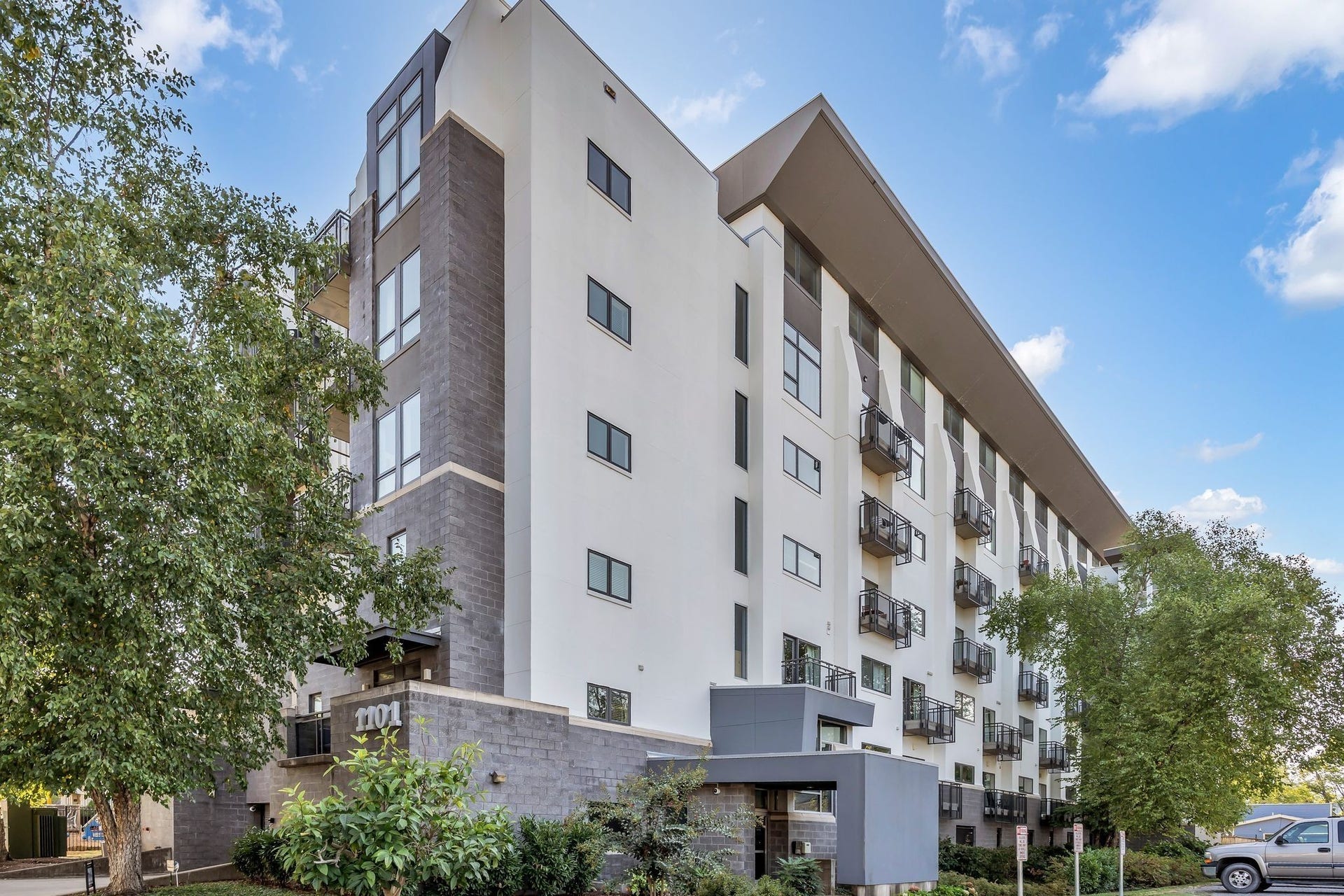 1101 18th Ave S, #610, Nashville, TN 37212 1101 18th Ave S, #610, Nashville, TN 37212