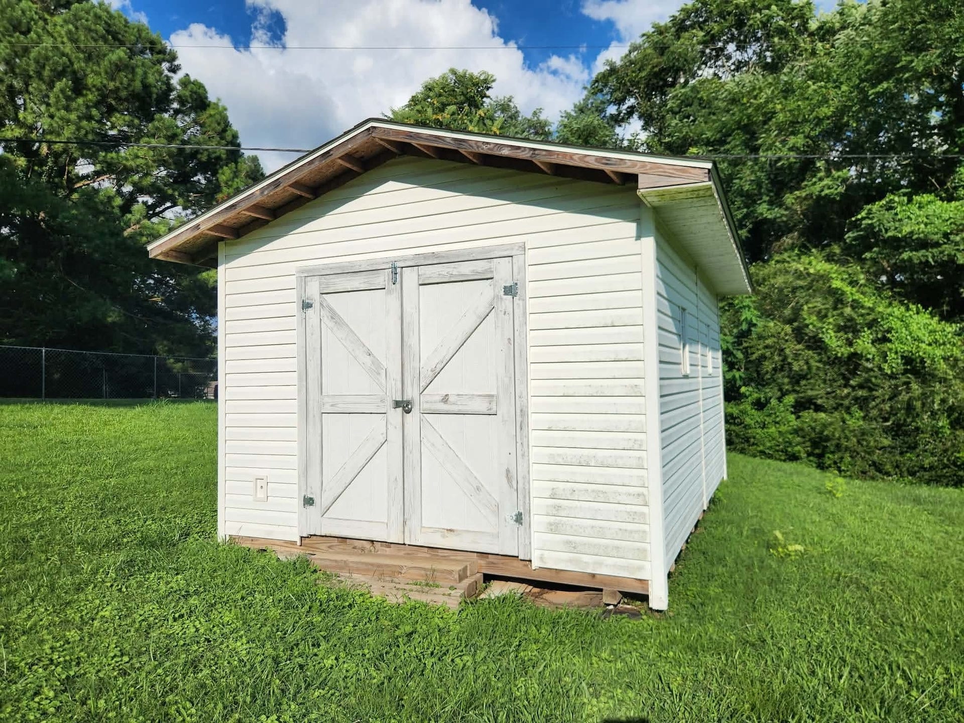 1427 Potter Dr, Columbia, TN 38401 1427 Potter Dr, Columbia, TN 38401