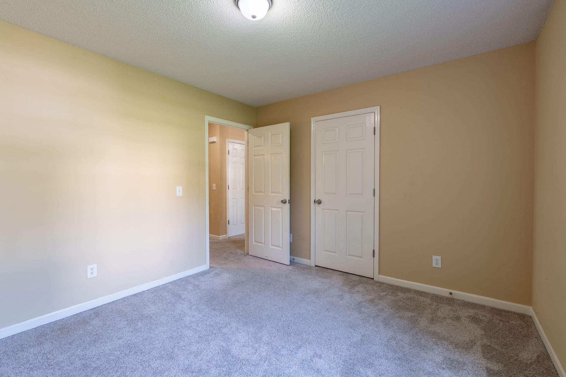 1427 Potter Dr, Columbia, TN 38401 1427 Potter Dr, Columbia, TN 38401