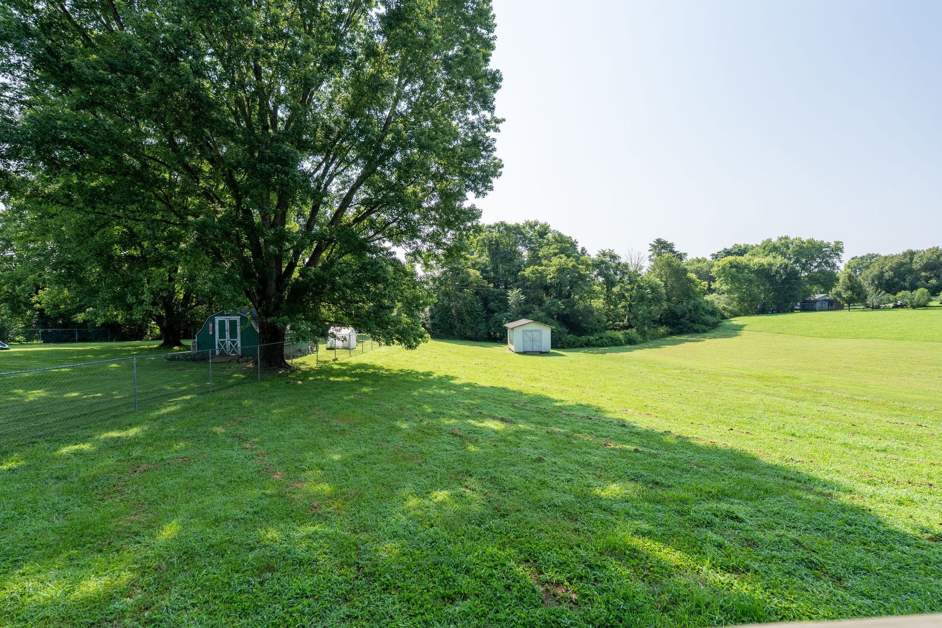 1427 Potter Dr, Columbia, TN 38401 1427 Potter Dr, Columbia, TN 38401