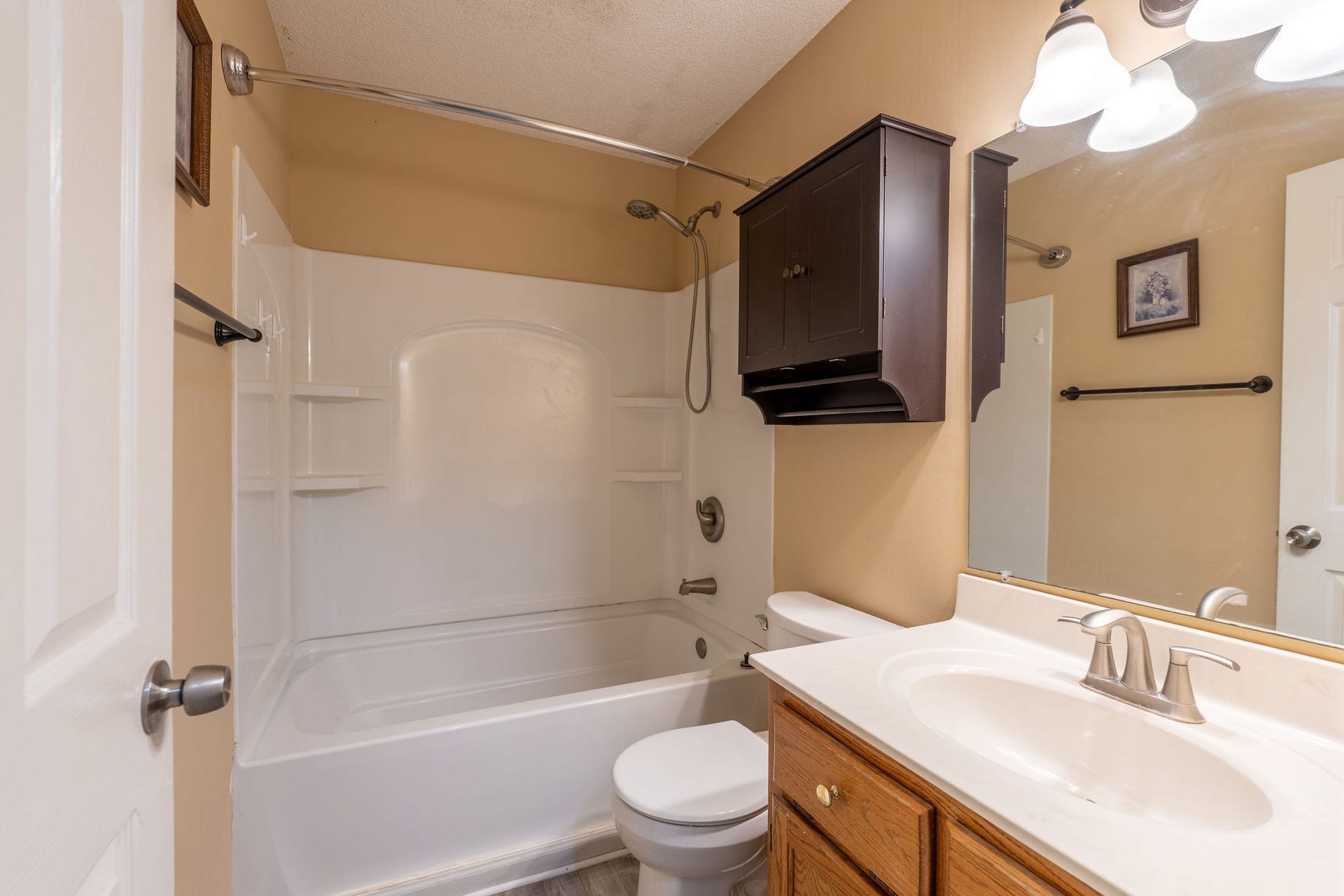 1427 Potter Dr, Columbia, TN 38401 1427 Potter Dr, Columbia, TN 38401