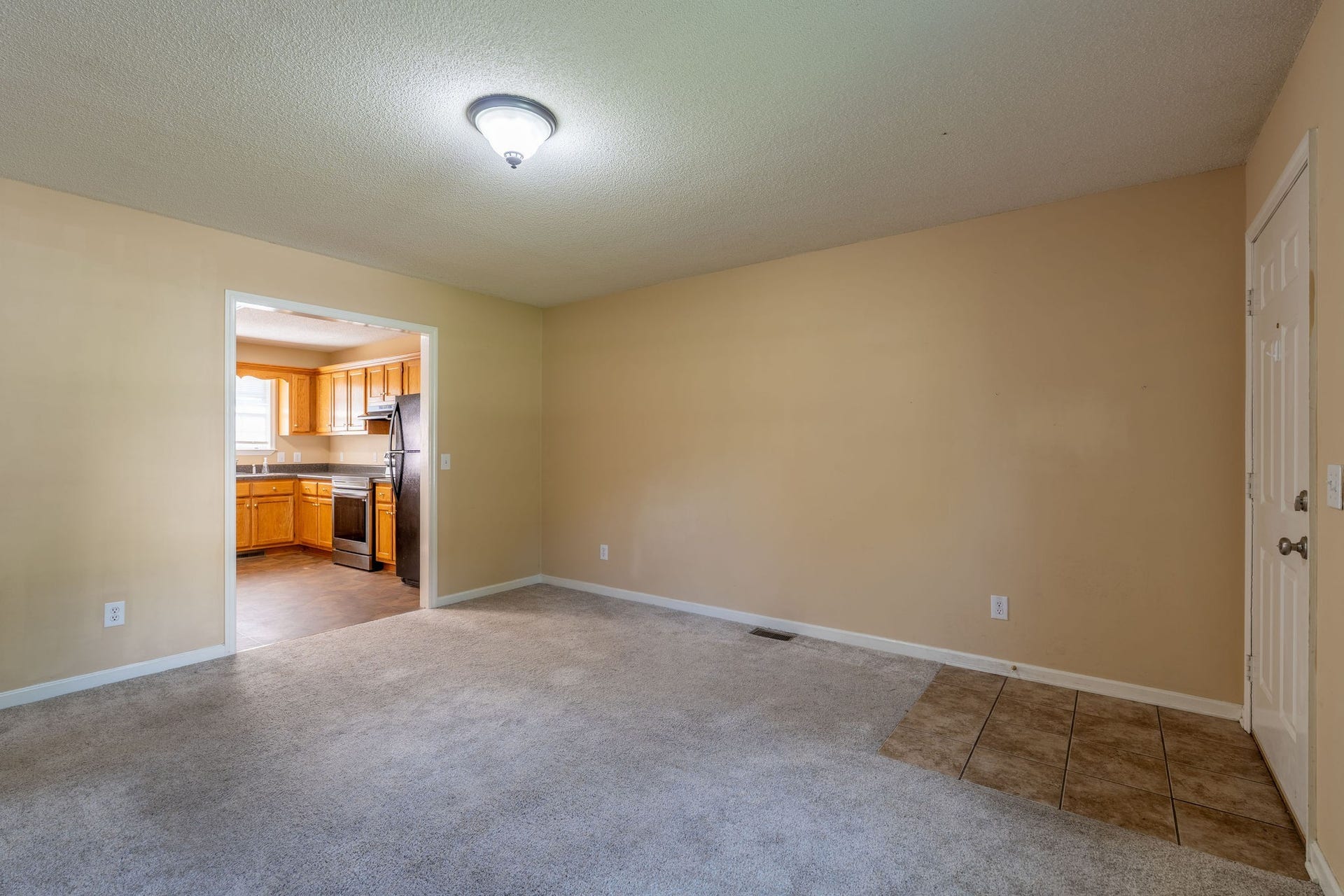 1427 Potter Dr, Columbia, TN 38401 1427 Potter Dr, Columbia, TN 38401