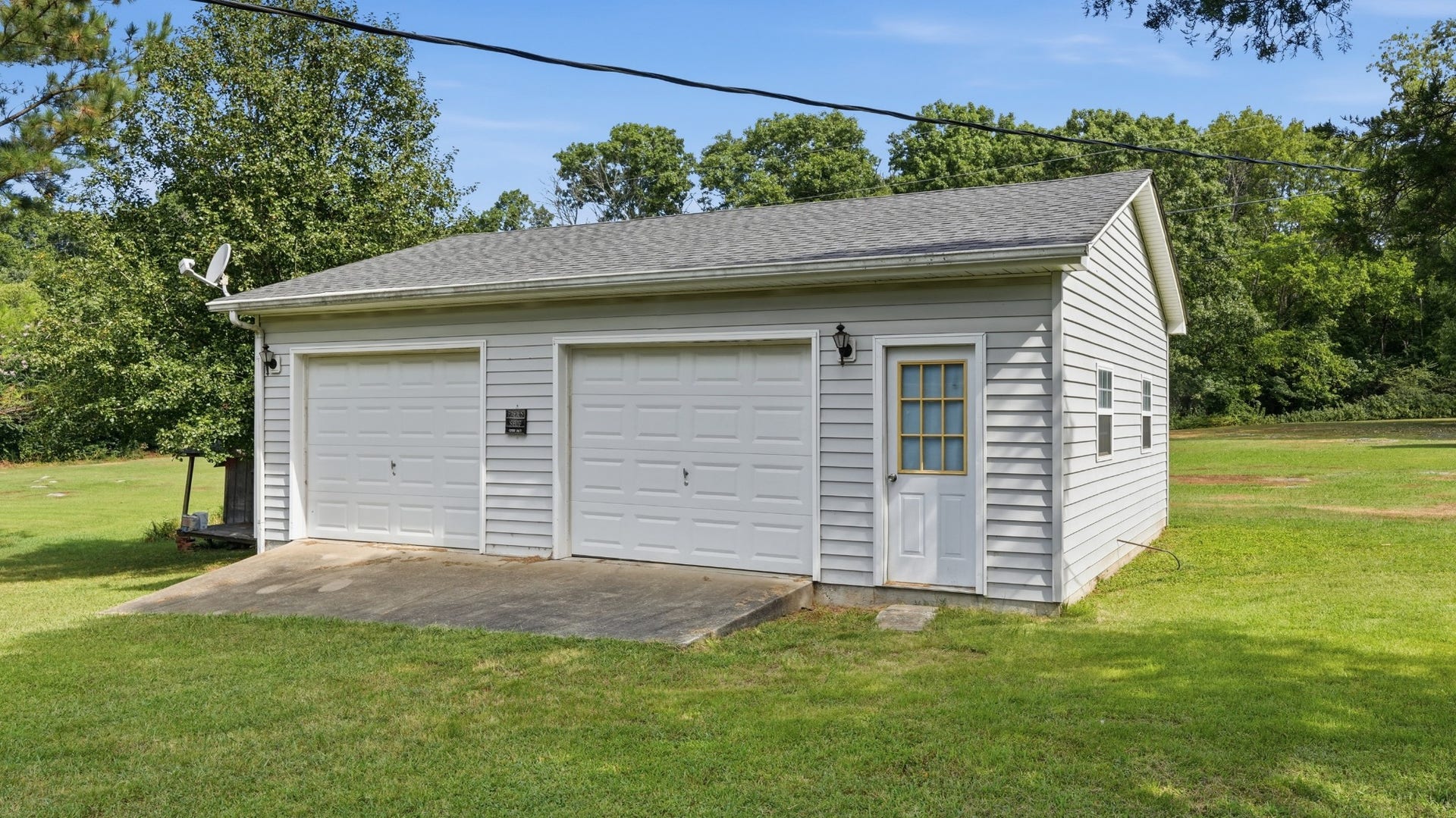 925 Battery Dr, Lewisburg, TN 37091 925 Battery Dr, Lewisburg, TN 37091