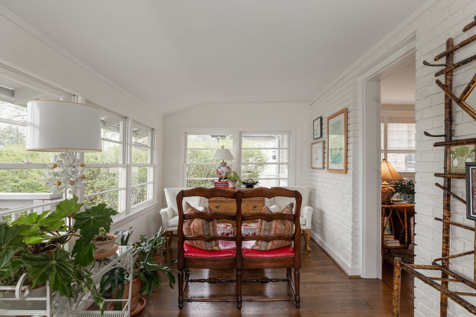 313 W 6th St, Columbia, TN 38401 313 W 6th St, Columbia, TN 38401