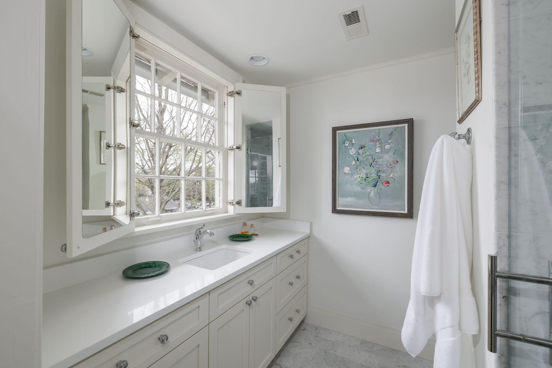 313 W 6th St, Columbia, TN 38401 313 W 6th St, Columbia, TN 38401