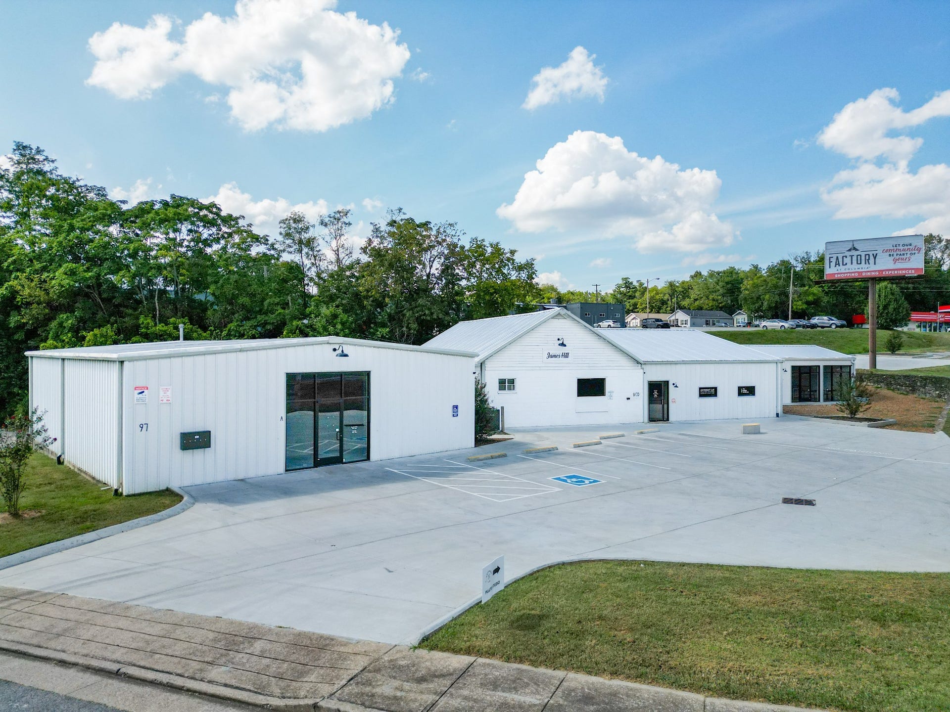 97 N James M Campbell Blvd, Columbia, TN 38401 97 N James M Campbell Blvd, Columbia, TN 38401