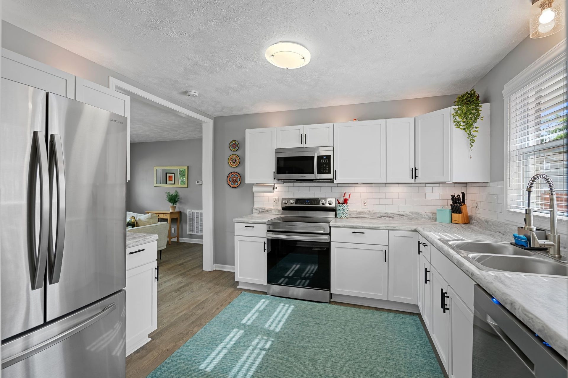 907 Hunt St, Murfreesboro, TN 37130 907 Hunt St, Murfreesboro, TN 37130