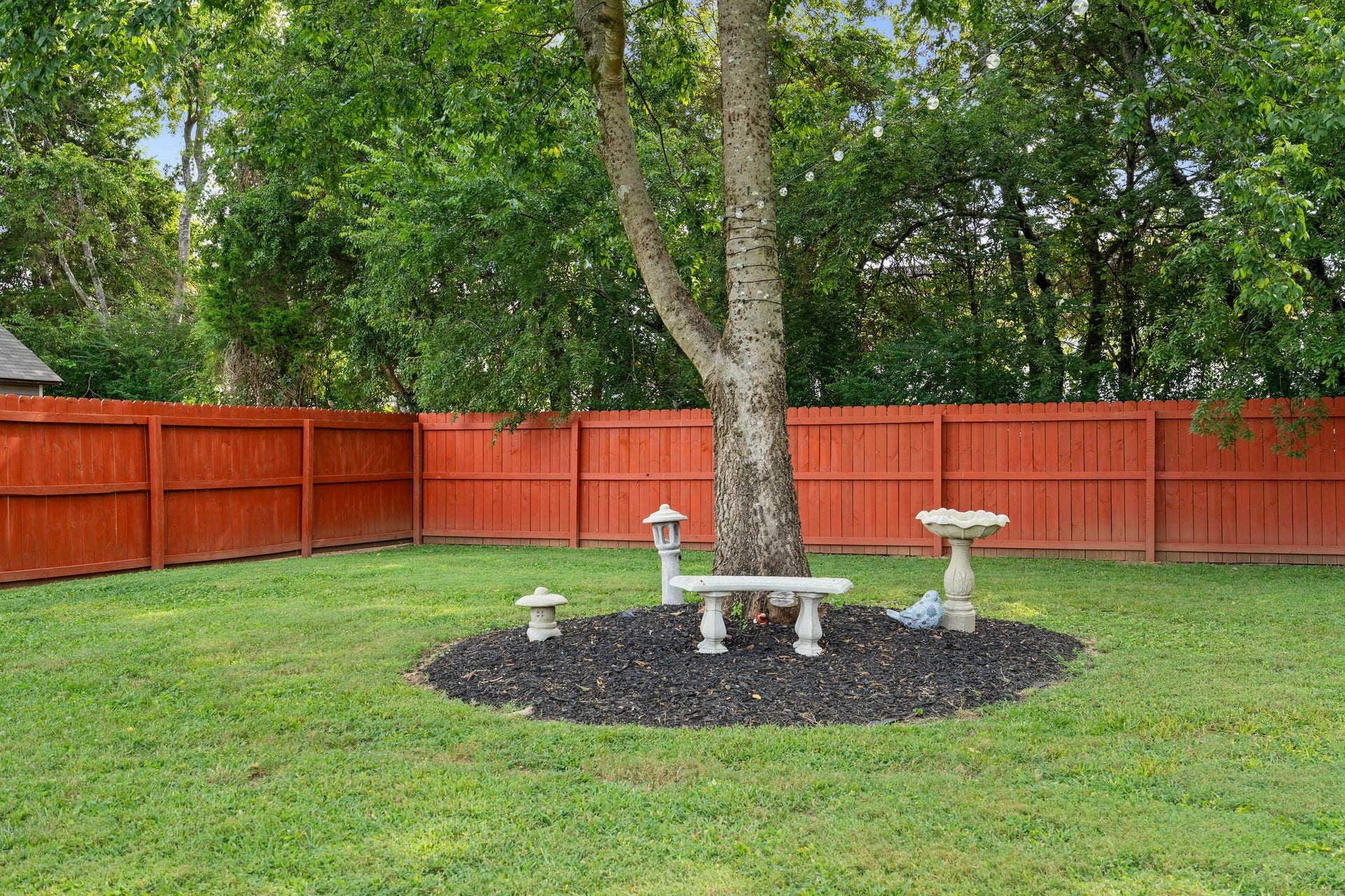 907 Hunt St, Murfreesboro, TN 37130 907 Hunt St, Murfreesboro, TN 37130