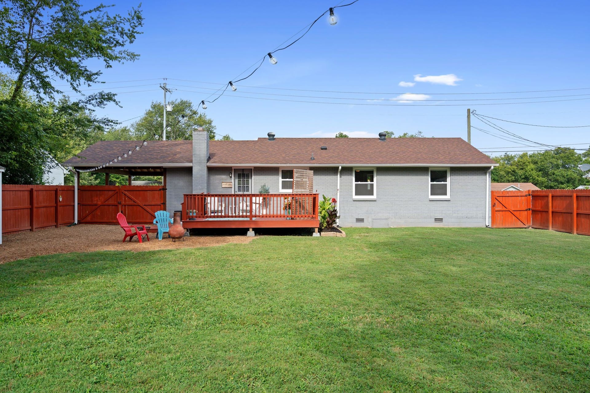 907 Hunt St, Murfreesboro, TN 37130 907 Hunt St, Murfreesboro, TN 37130