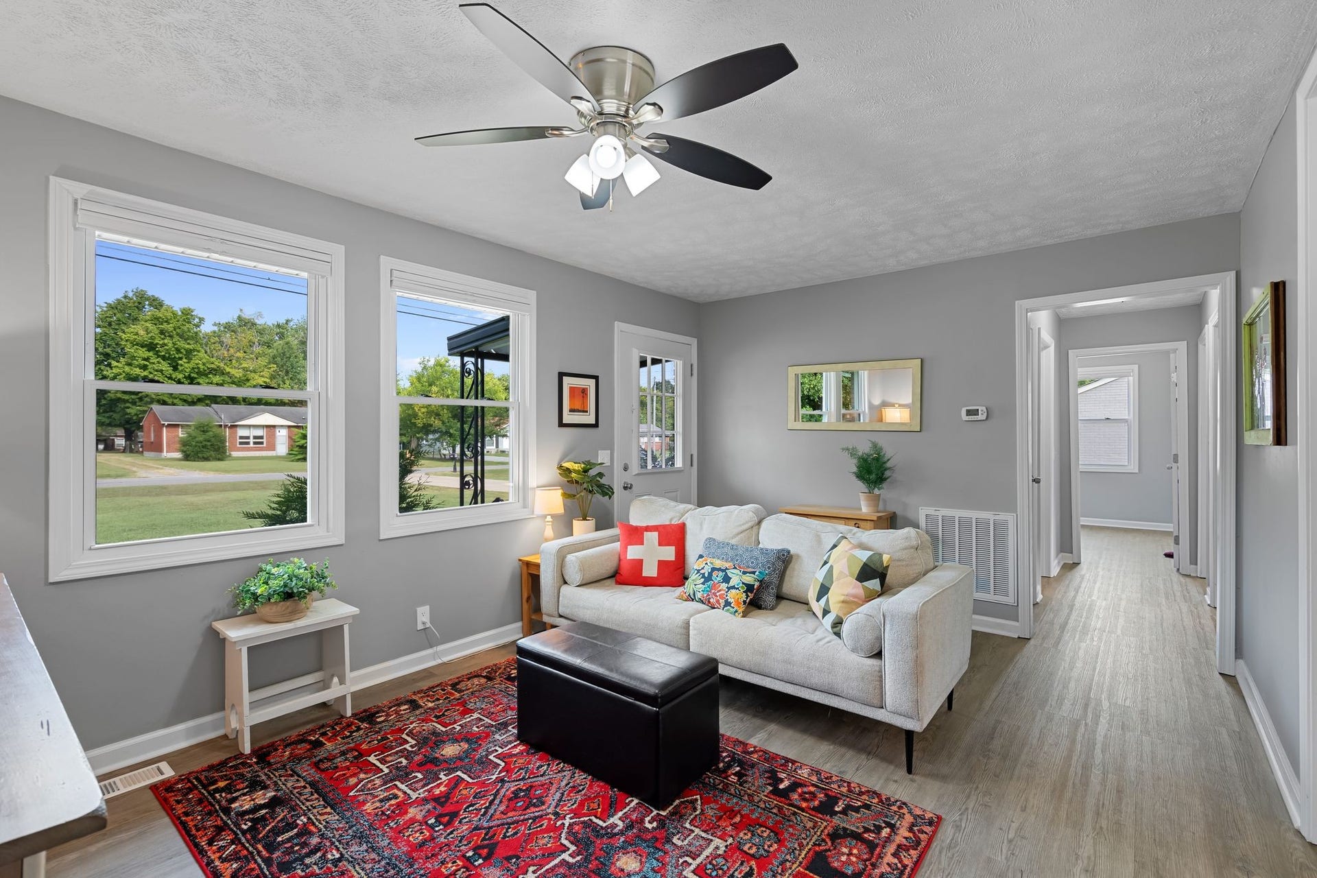 907 Hunt St, Murfreesboro, TN 37130 907 Hunt St, Murfreesboro, TN 37130