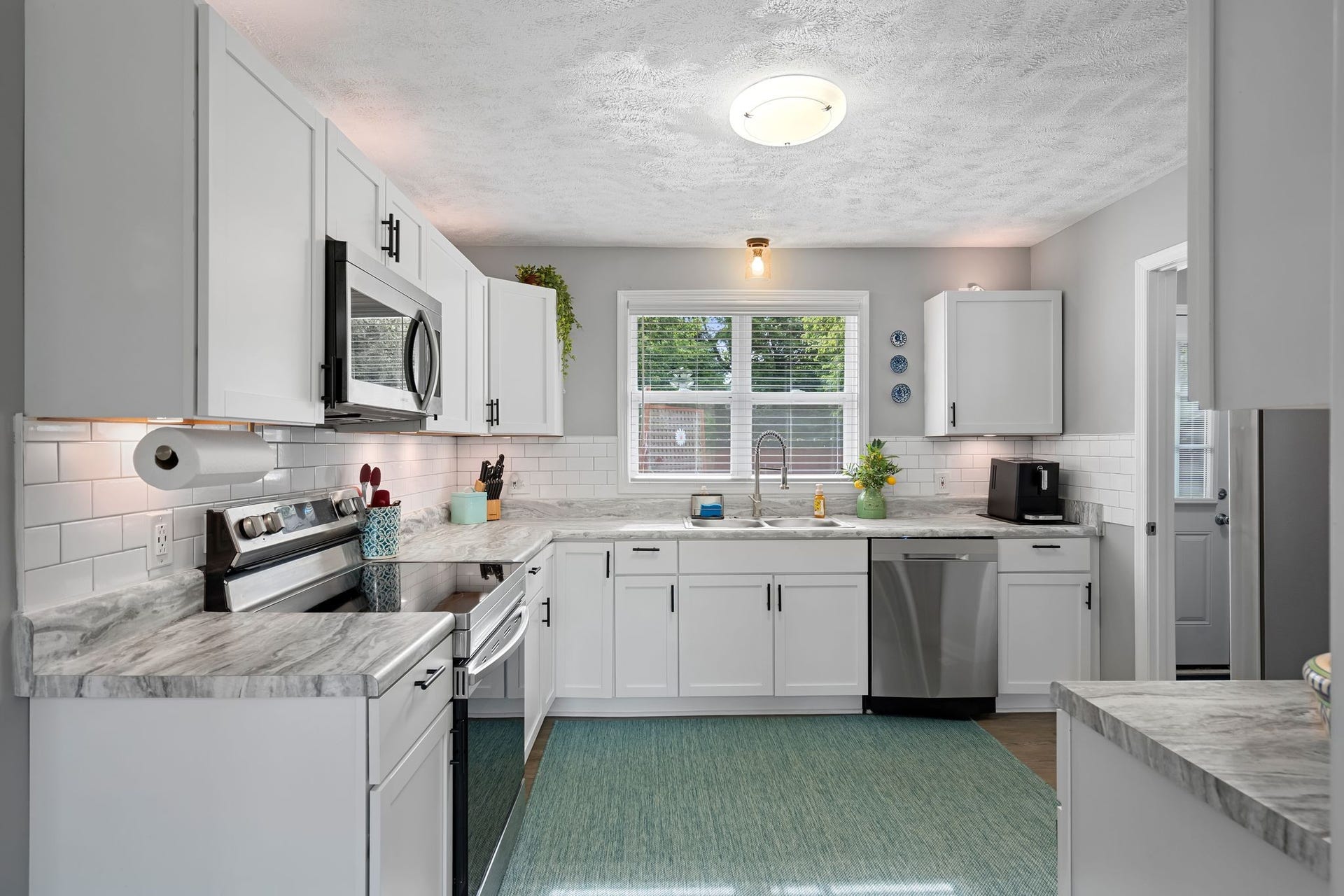 907 Hunt St, Murfreesboro, TN 37130 907 Hunt St, Murfreesboro, TN 37130