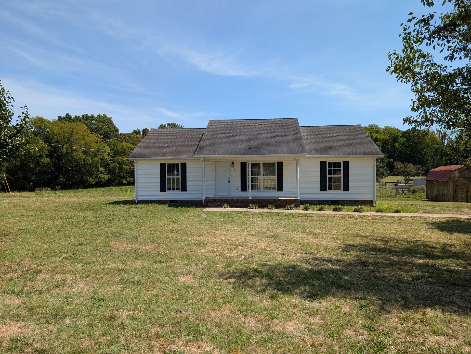 2530 Midland Rd, Shelbyville, TN 37160 Front View