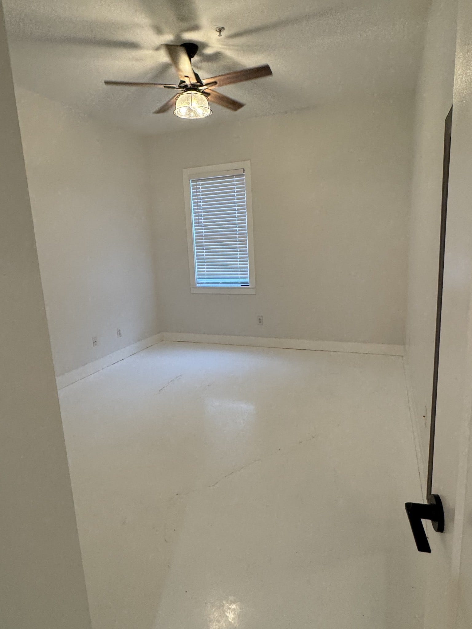 1204 6th Ave N, Nashville, TN 37208 1204 6th Ave N, Nashville, TN 37208