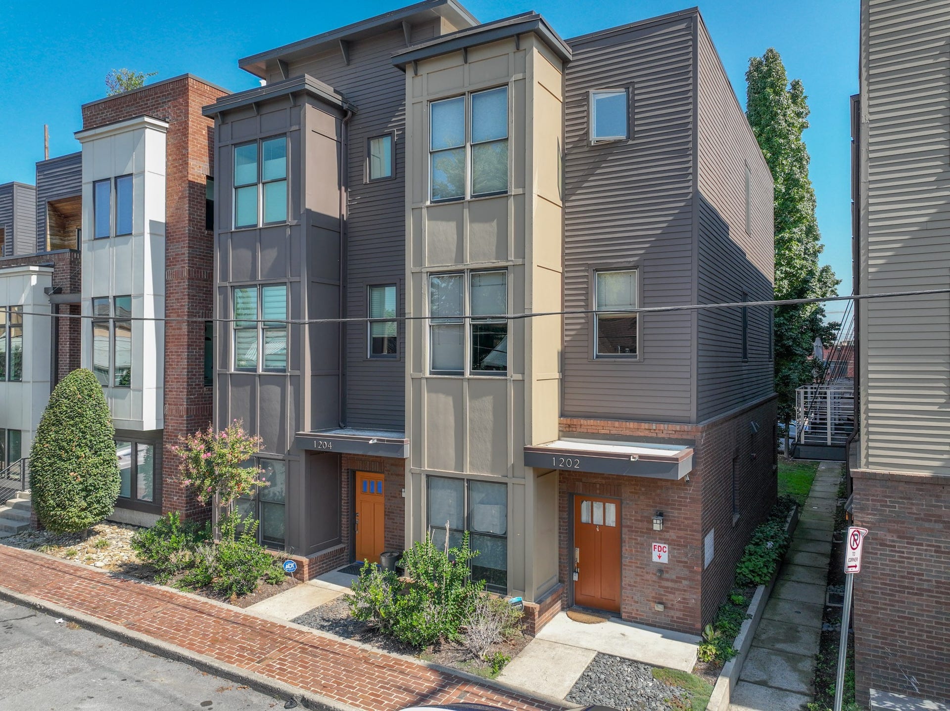 1204 6th Ave N, Nashville, TN 37208 1204 6th Ave N, Nashville, TN 37208