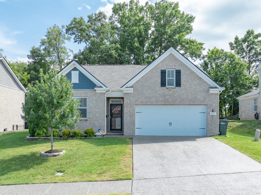 Property photo for 8063 Forest Hills Dr, Spring Hill, TN