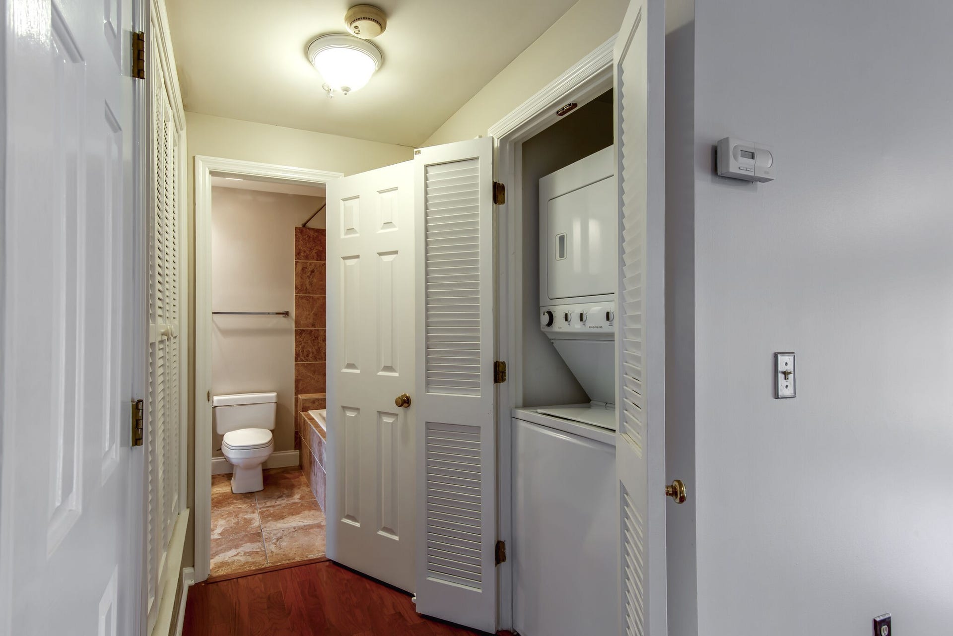 129 West End Place, Nashville, TN 37205 129 West End Place, Nashville, TN 37205