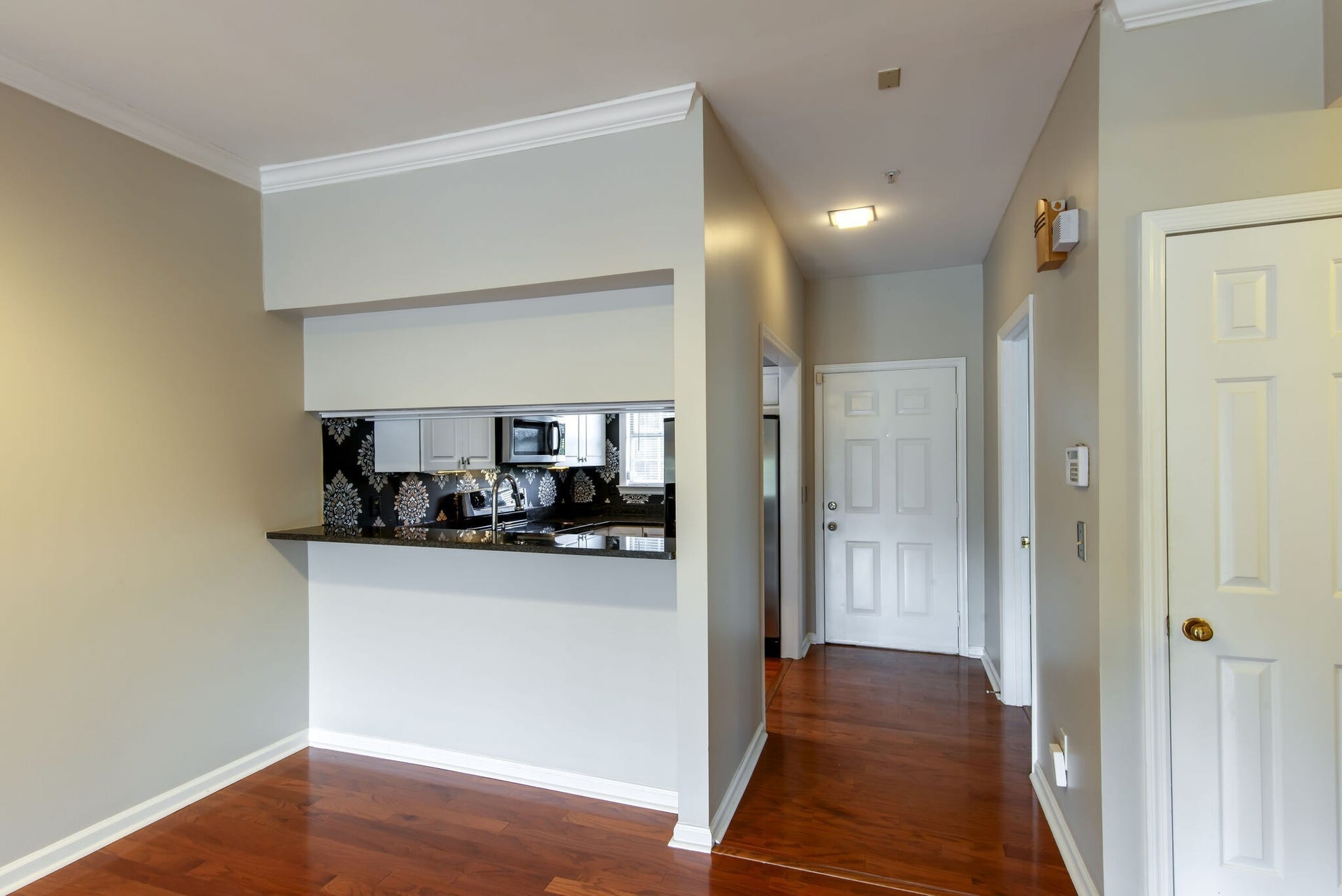 129 West End Place, Nashville, TN 37205 129 West End Place, Nashville, TN 37205