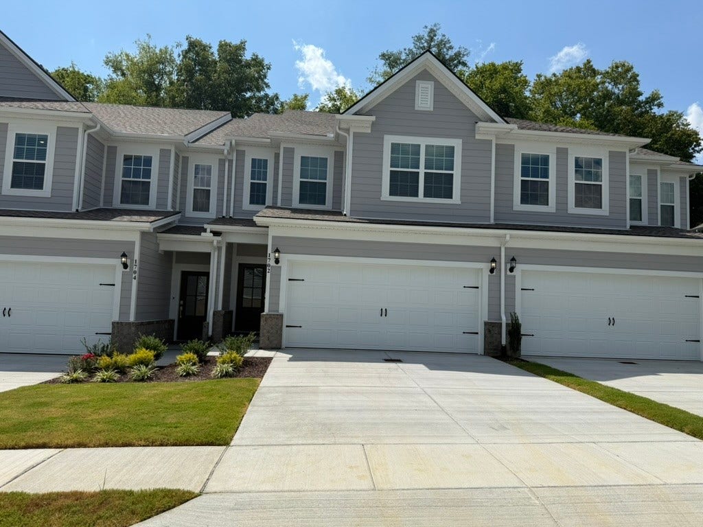 1702 Manuka Ln, Columbia, TN 38401