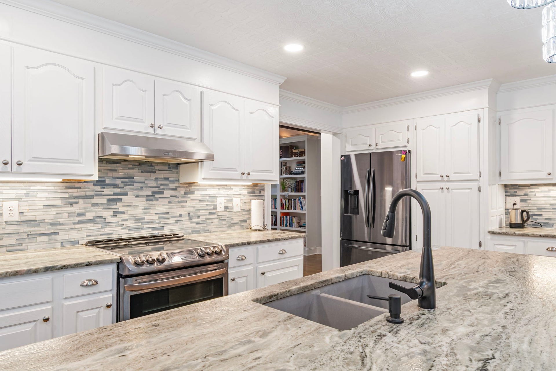 3689 Trousdale Ln, Columbia, TN 38401 3689 Trousdale Ln, Columbia, TN 38401
