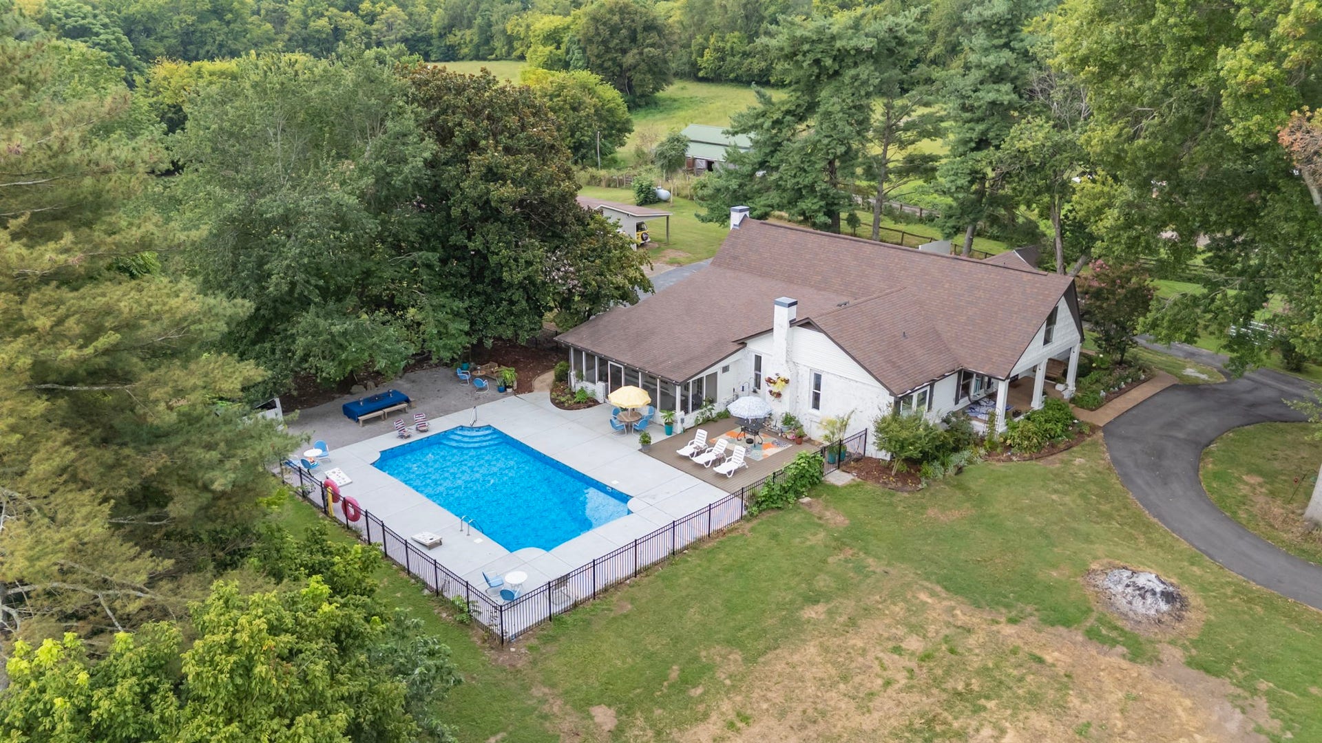 3689 Trousdale Ln, Columbia, TN 38401 3689 Trousdale Ln, Columbia, TN 38401