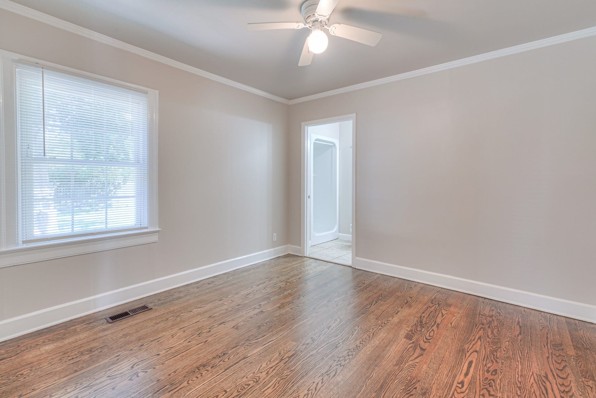 1402 N Tennessee Blvd, Murfreesboro, TN 37130 1402 N Tennessee Blvd, Murfreesboro, TN 37130