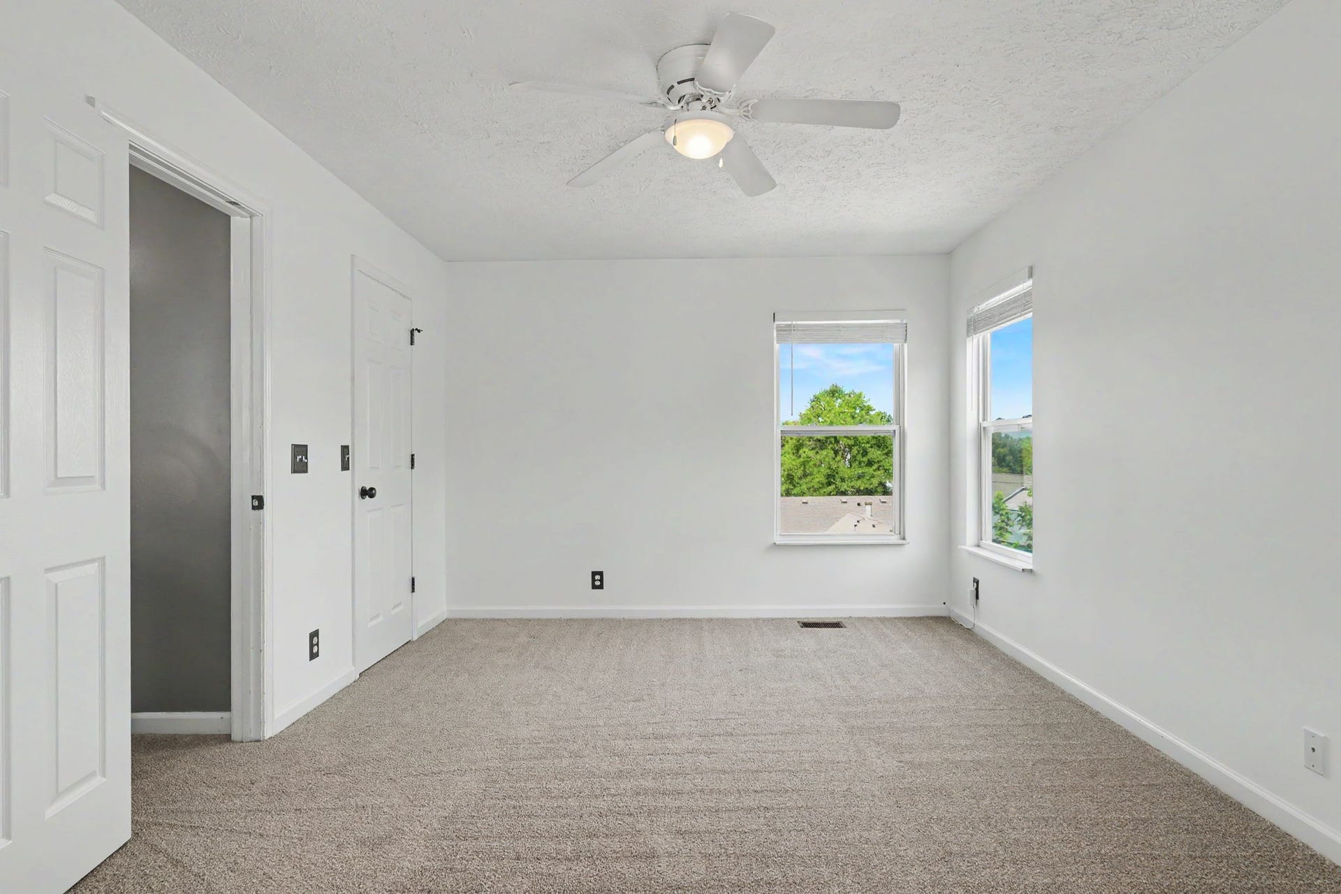 3933 Bridgeview Ln, Nashville, TN 37221 3933 Bridgeview Ln, Nashville, TN 37221