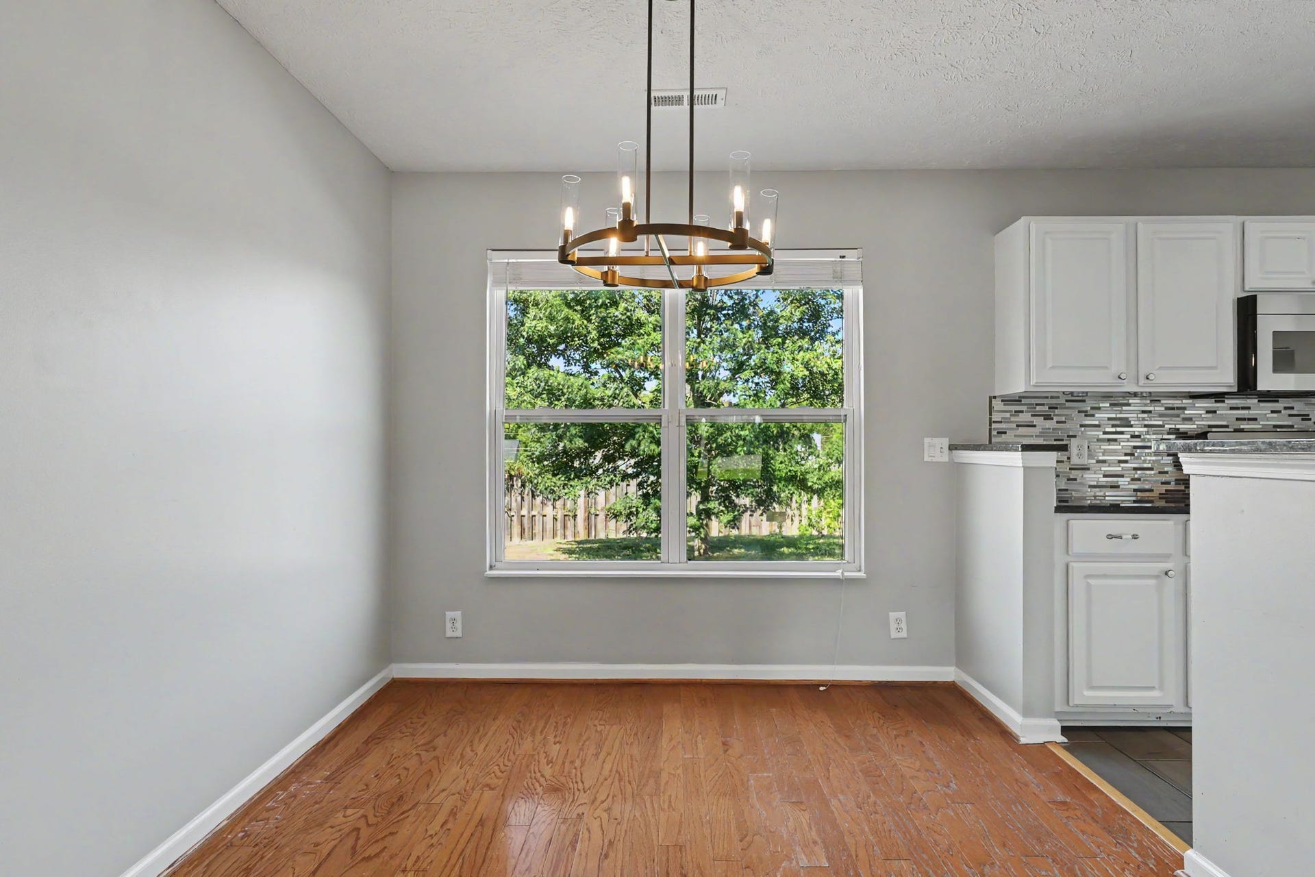 3933 Bridgeview Ln, Nashville, TN 37221 3933 Bridgeview Ln, Nashville, TN 37221