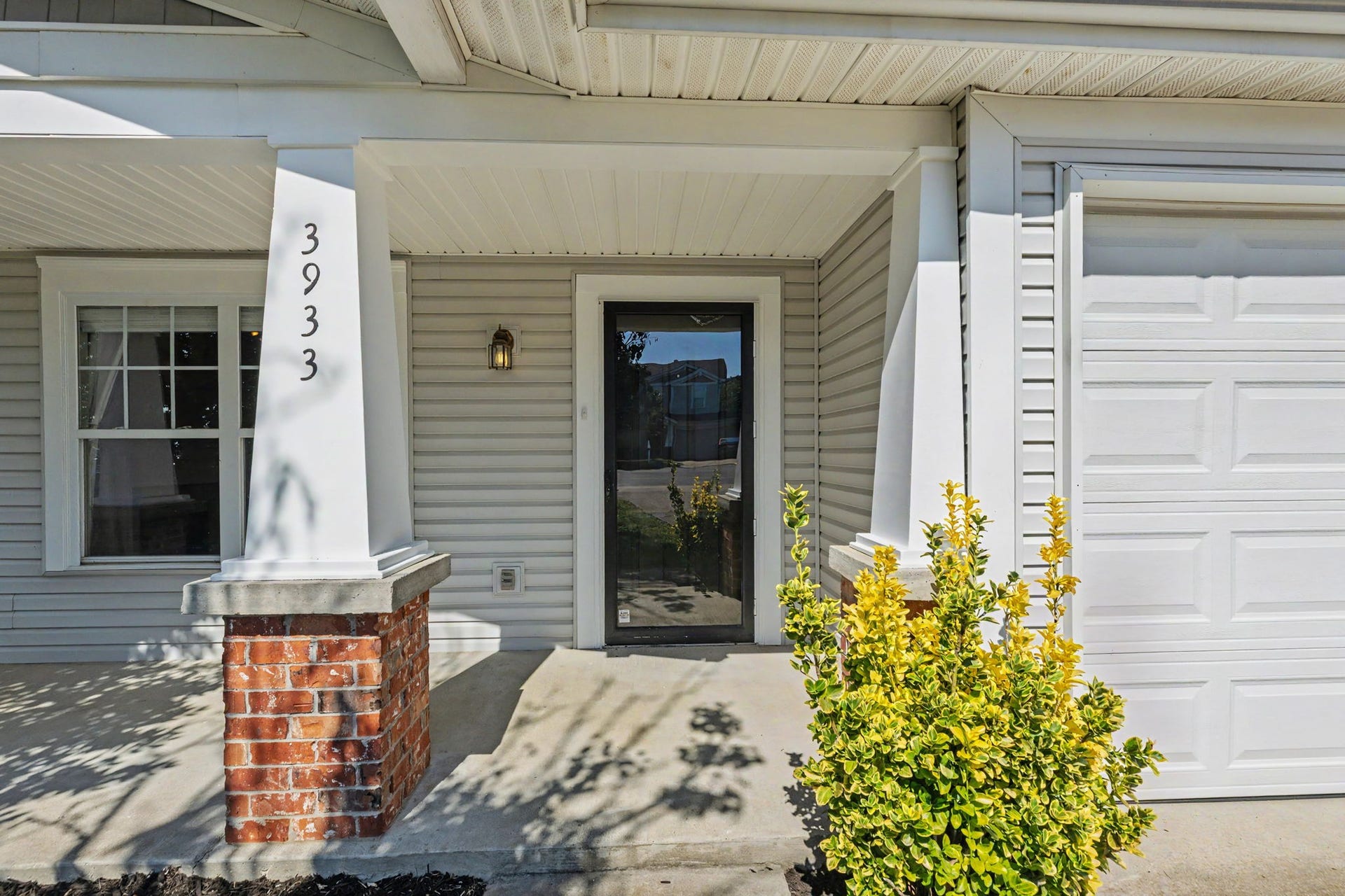 3933 Bridgeview Ln, Nashville, TN 37221 3933 Bridgeview Ln, Nashville, TN 37221