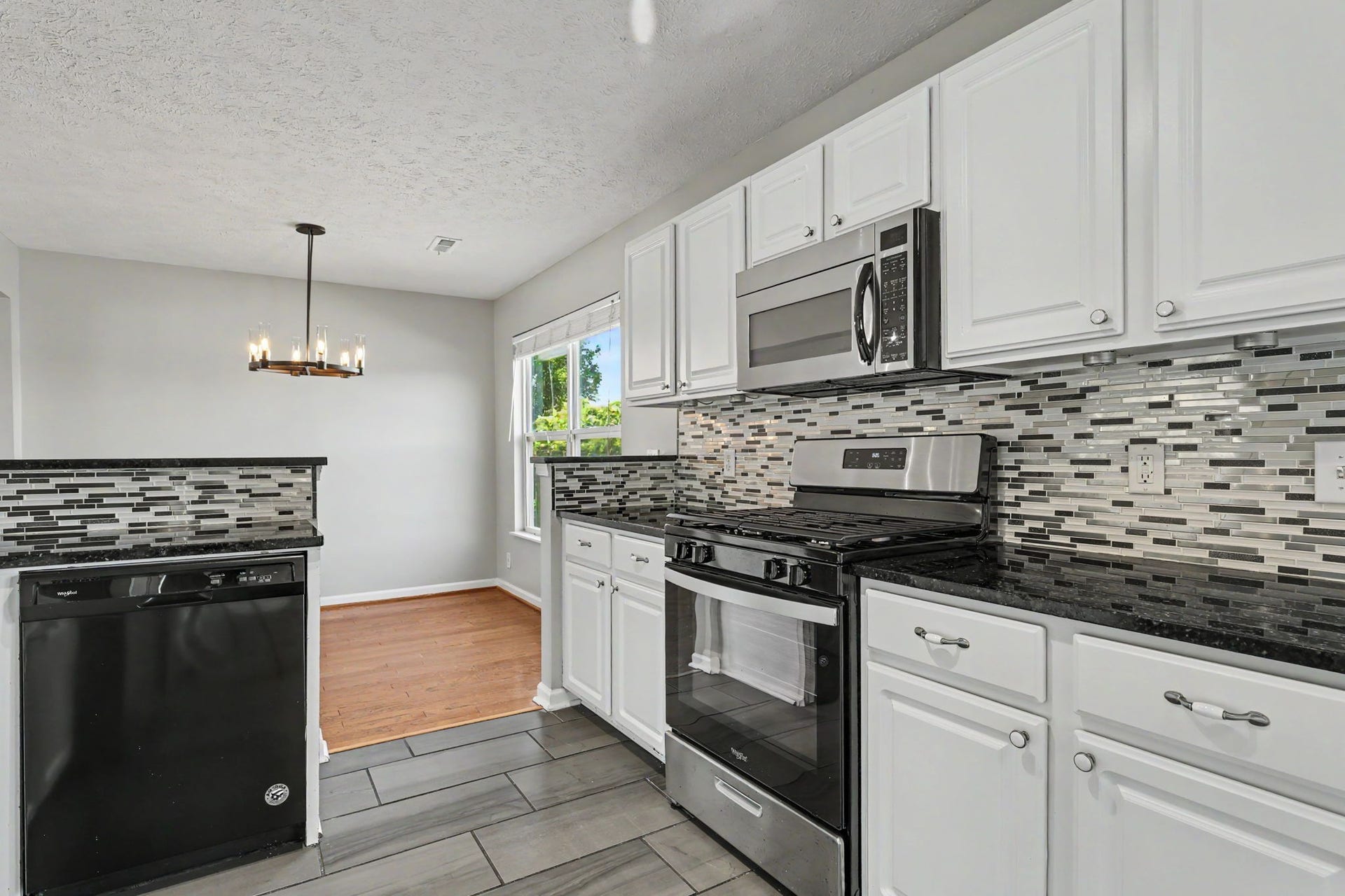 3933 Bridgeview Ln, Nashville, TN 37221 3933 Bridgeview Ln, Nashville, TN 37221