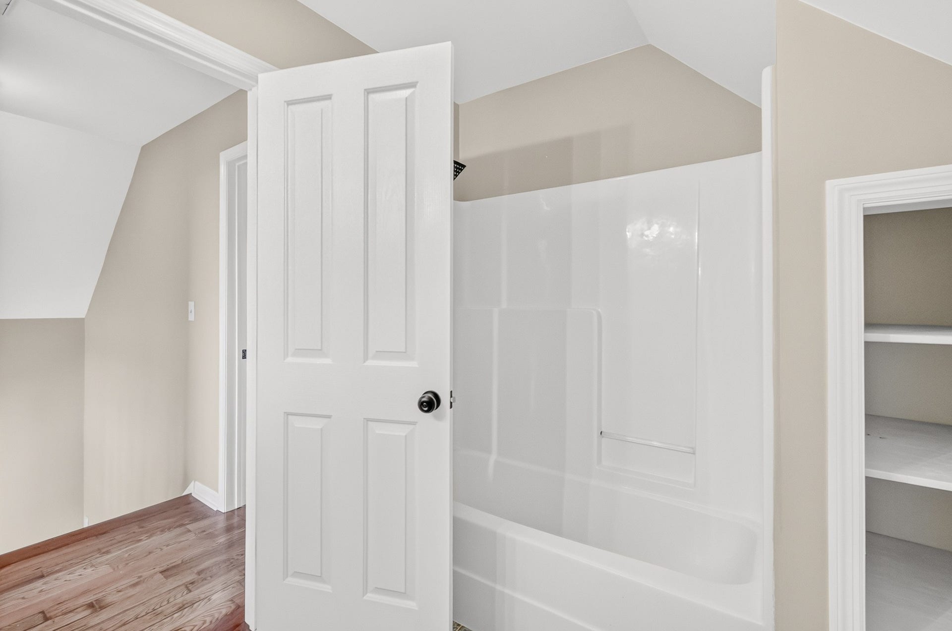 580 Southport Rd, Mount Pleasant, TN 38474 580 Southport Rd, Mount Pleasant, TN 38474