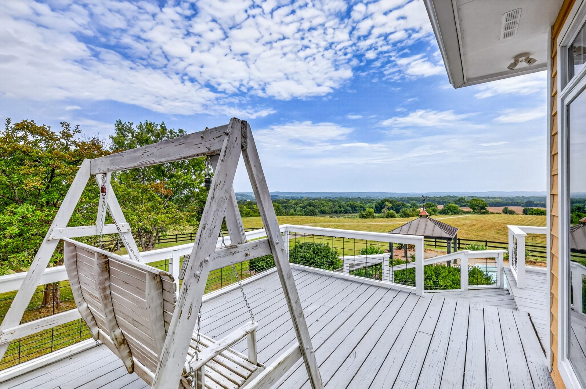 580 Southport Rd, Mount Pleasant, TN 38474 580 Southport Rd, Mount Pleasant, TN 38474