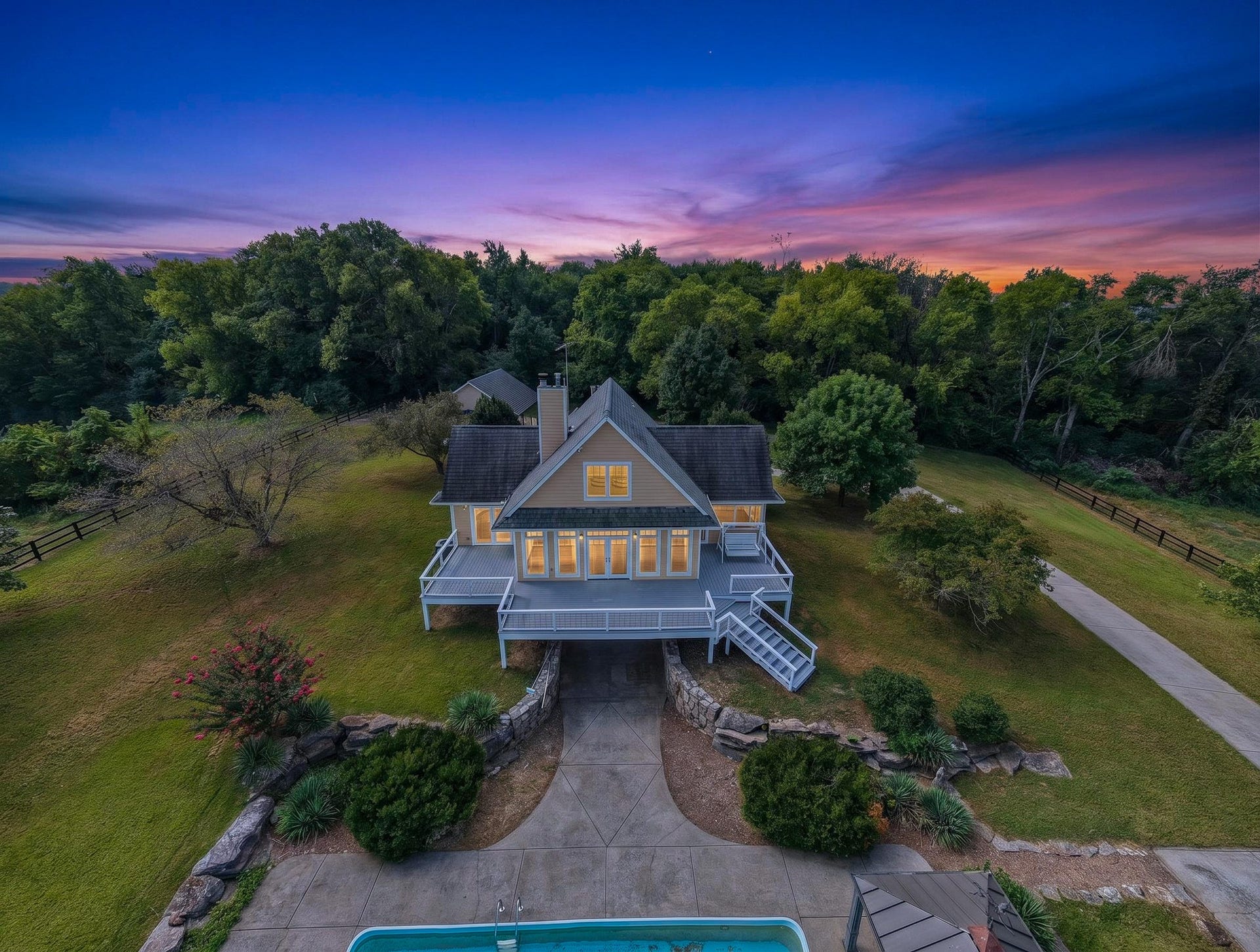 580 Southport Rd, Mount Pleasant, TN 38474 580 Southport Rd, Mount Pleasant, TN 38474