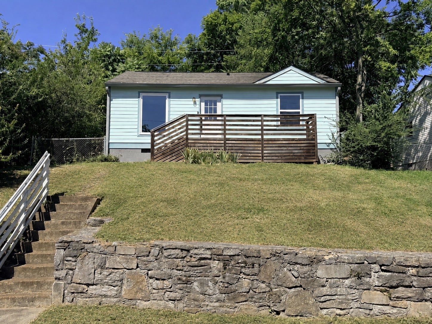 912 S 14th St, Nashville, TN 37206 912 S 14th St, Nashville, TN 37206