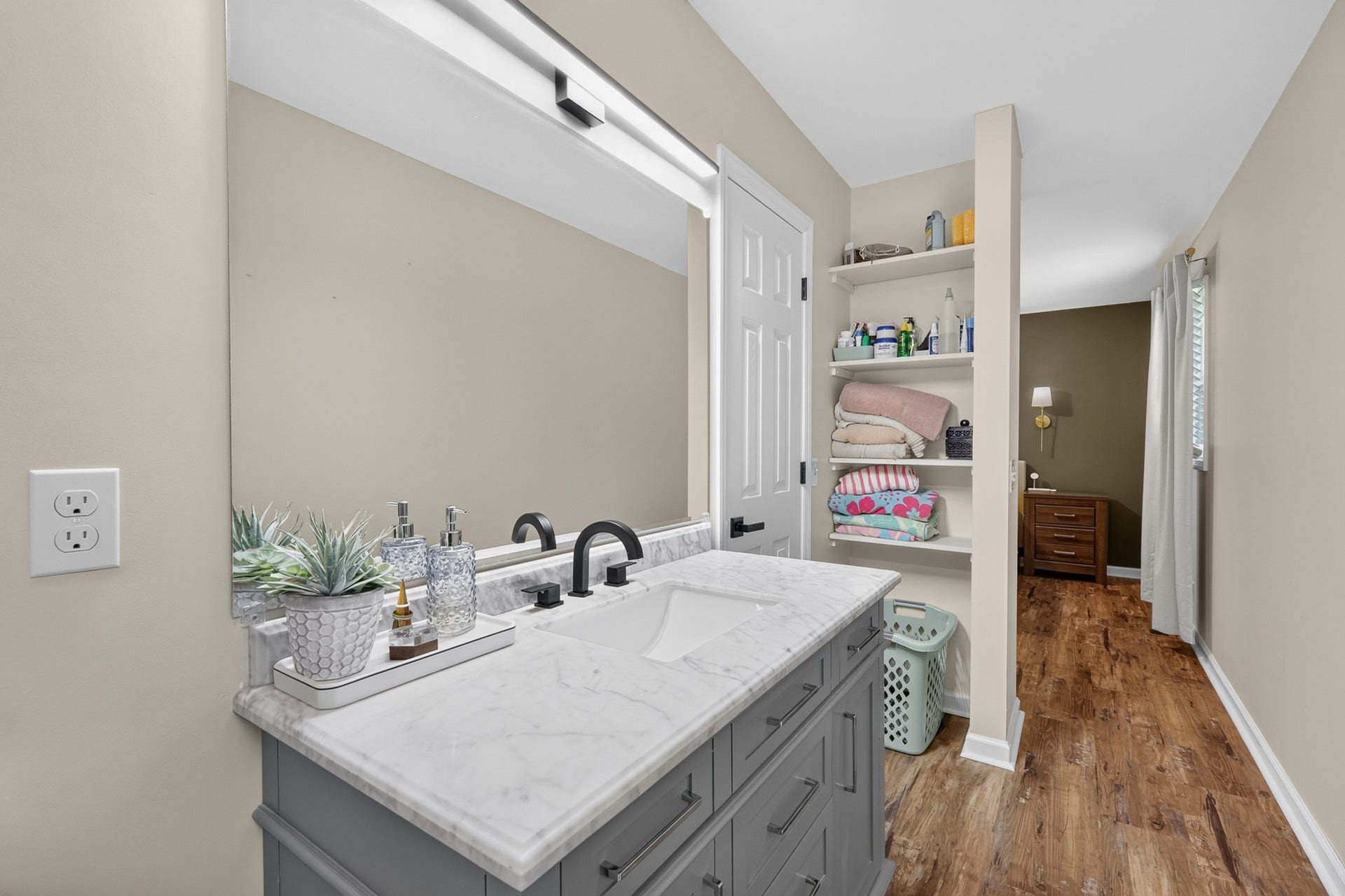 1311 Trinity Dr, Murfreesboro, TN 37129 1311 Trinity Dr, Murfreesboro, TN 37129
