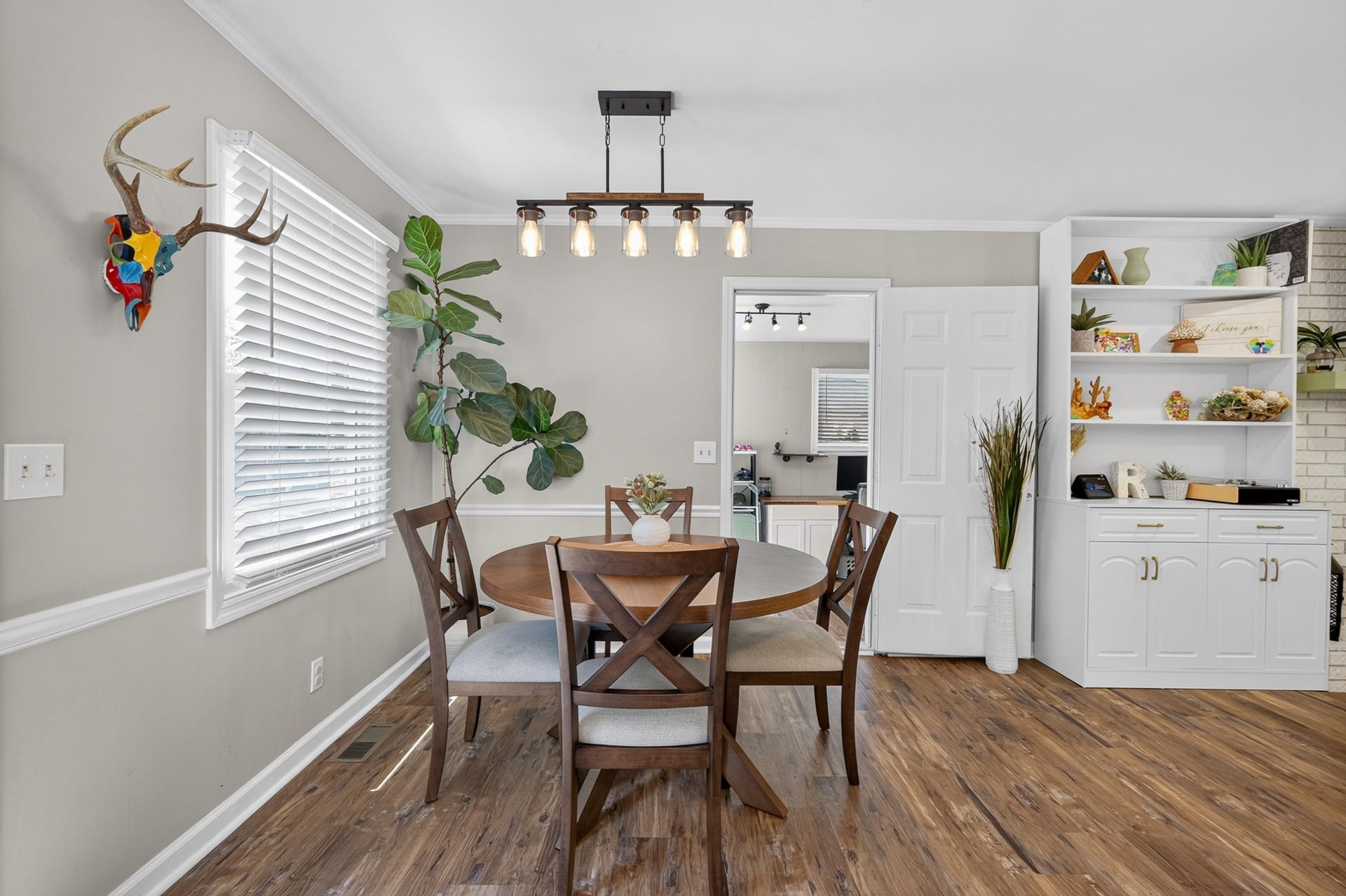 1311 Trinity Dr, Murfreesboro, TN 37129 1311 Trinity Dr, Murfreesboro, TN 37129